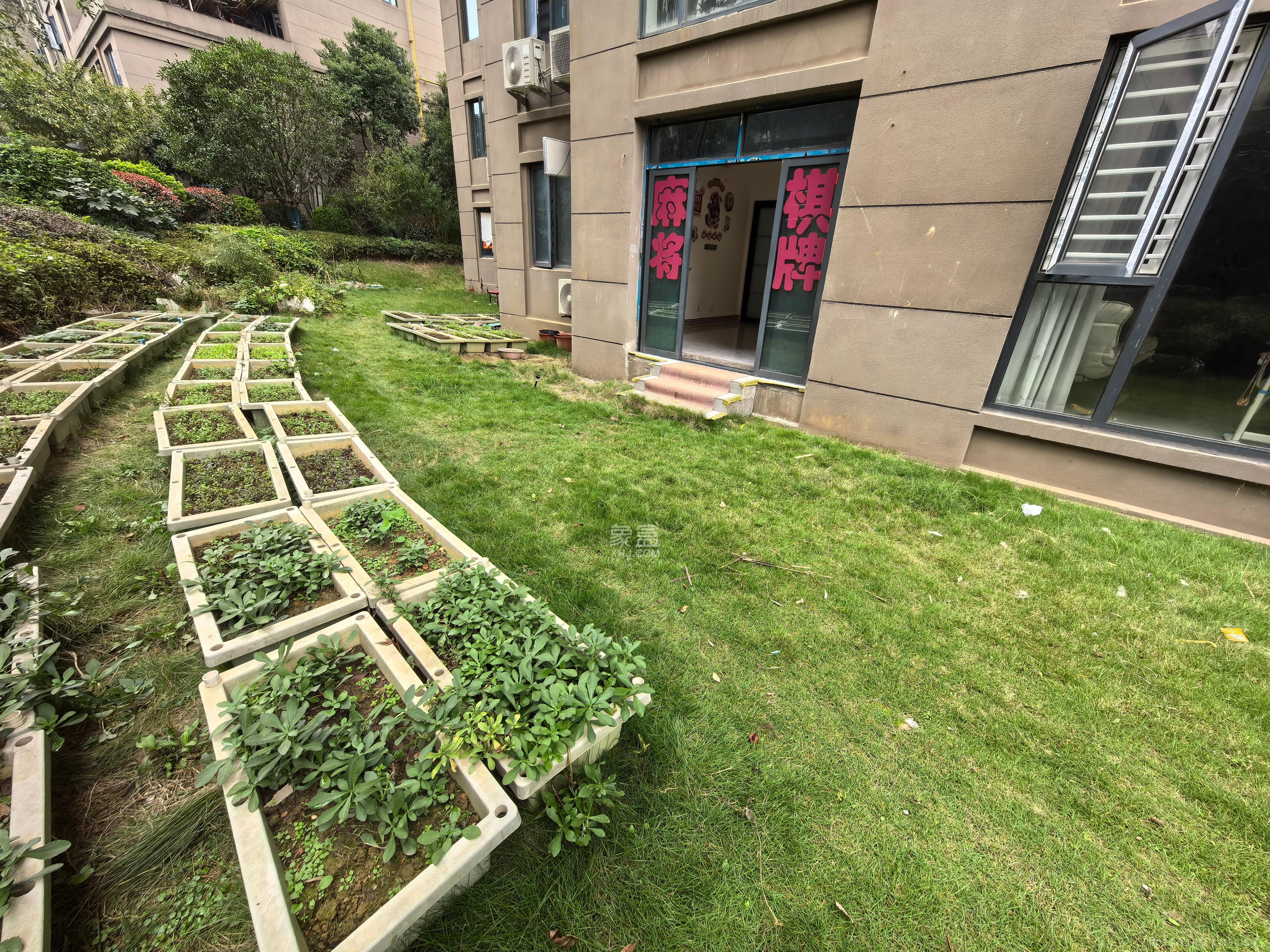 澳海月亮湾 3室2厅2卫 2000.0元/月 澳海月亮湾 3室2厅2卫 2000.0元/月室内图