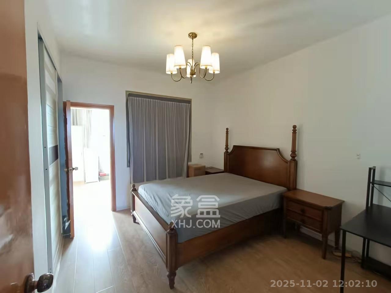 湘农桥社区  3室1厅1卫    2700.0元/月 湘农桥社区  3室1厅1卫    2700.0元/月室内图