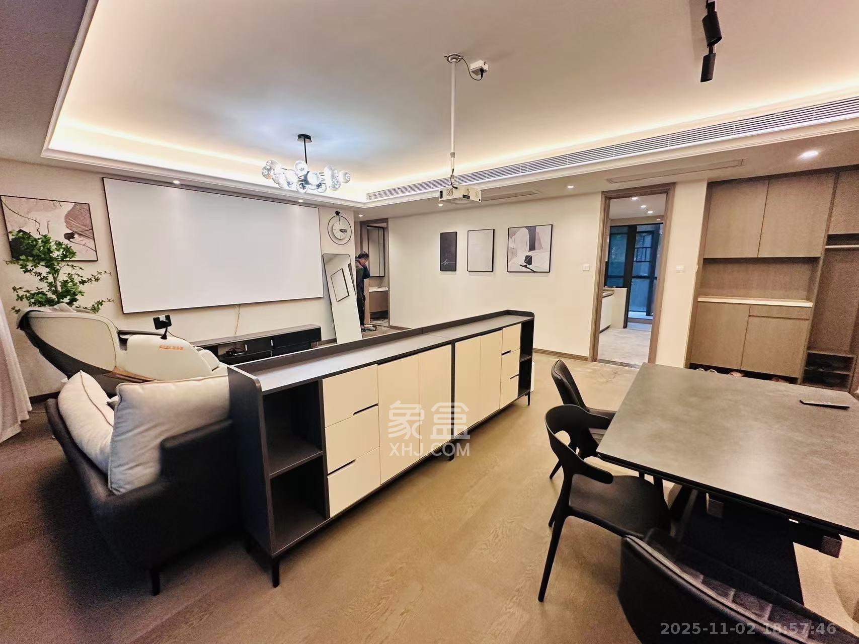 新力铂园（江山云著）  4室2厅2卫    5300.0元/月室内图