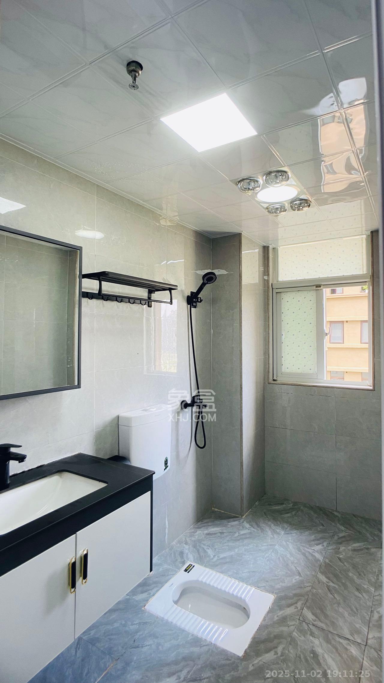 北辰三角洲C2区  3室2厅2卫    4800.0元/月室内图