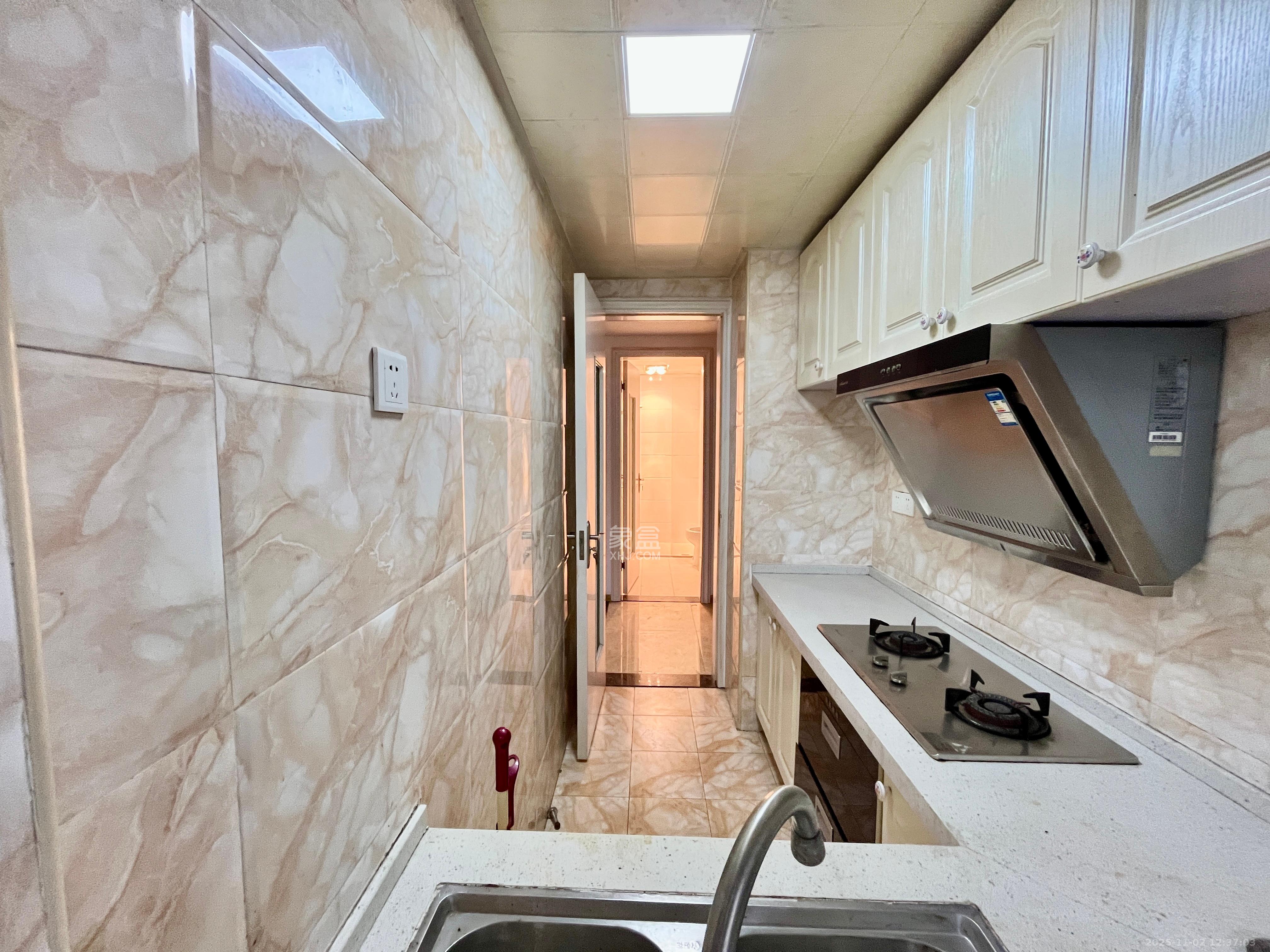 北辰三角洲E3区 1室1厅1卫 2000.0元/月 北辰三角洲E3区 1室1厅1卫 2000.0元/月室内图