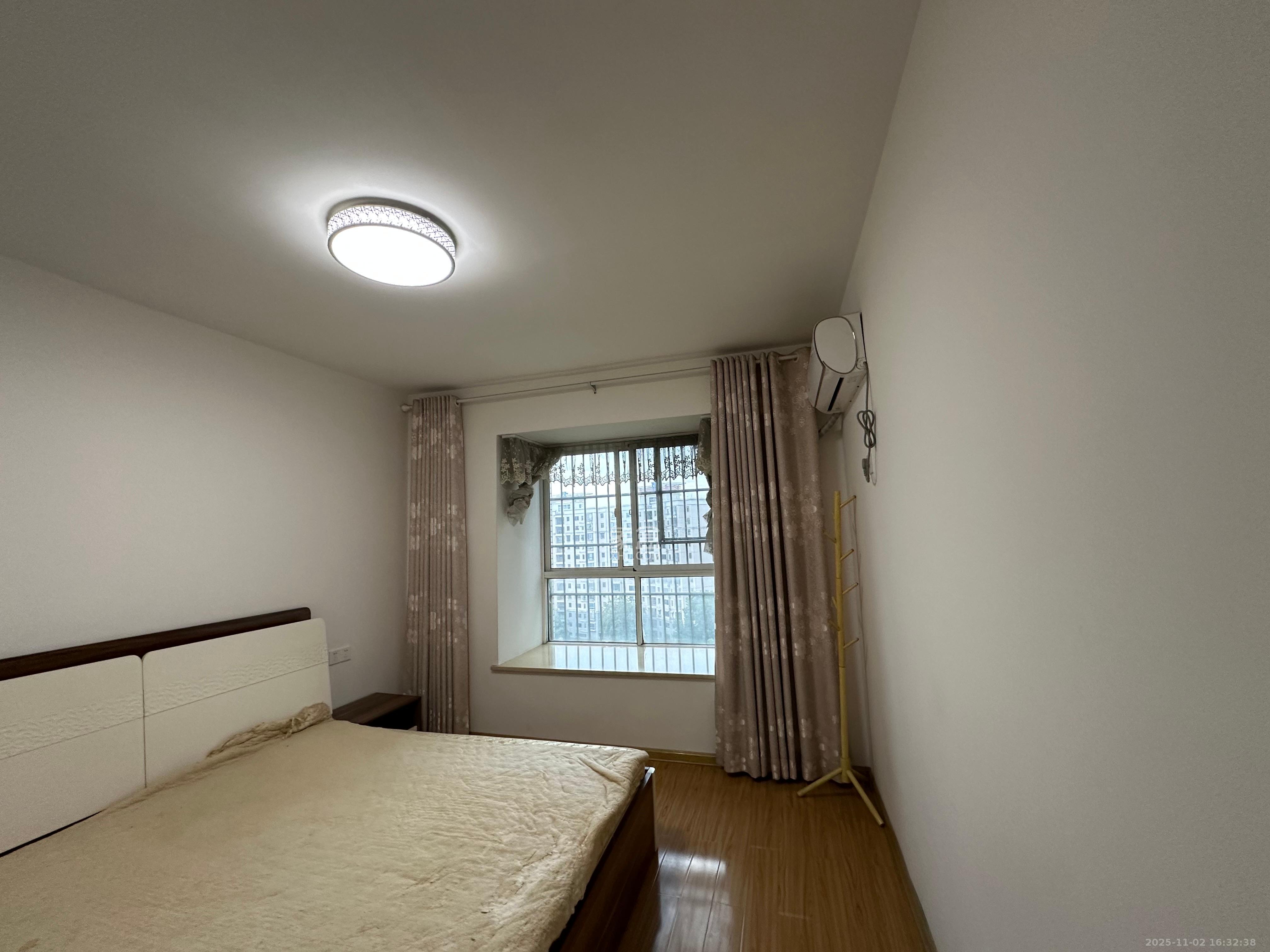 紫晶城  3室0厅0卫    1800.0元/月室内图