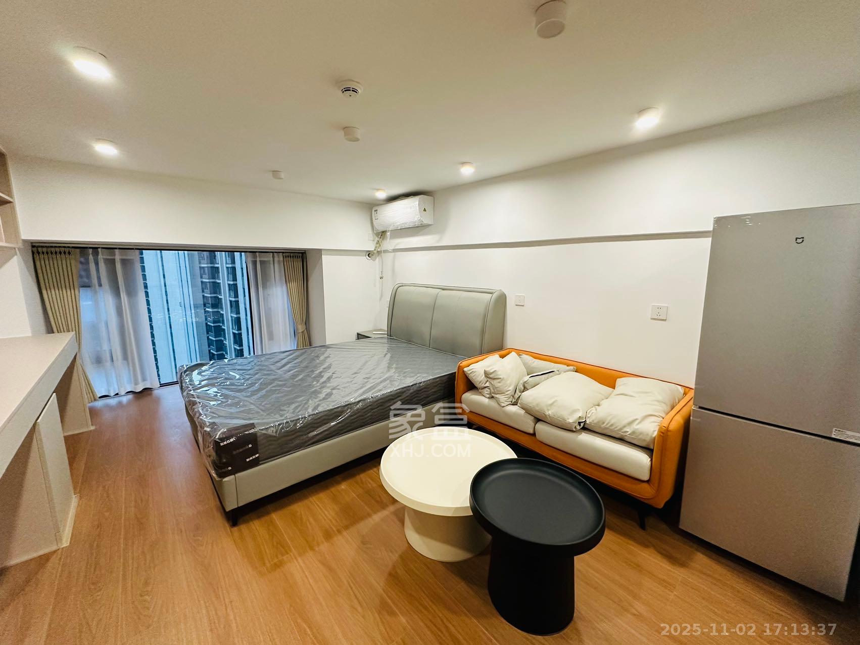 中海阅溪府 1室1厅1卫 1300.0元/月 中海阅溪府 1室1厅1卫 1300.0元/月室内图