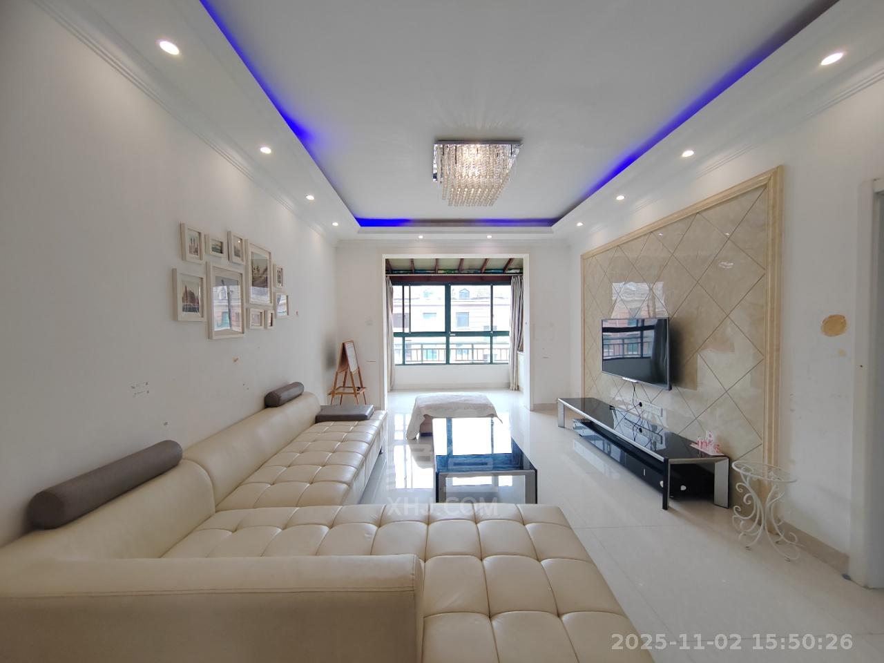 尚格名城香榭丽舍  4室2厅3卫    2200.0元/月