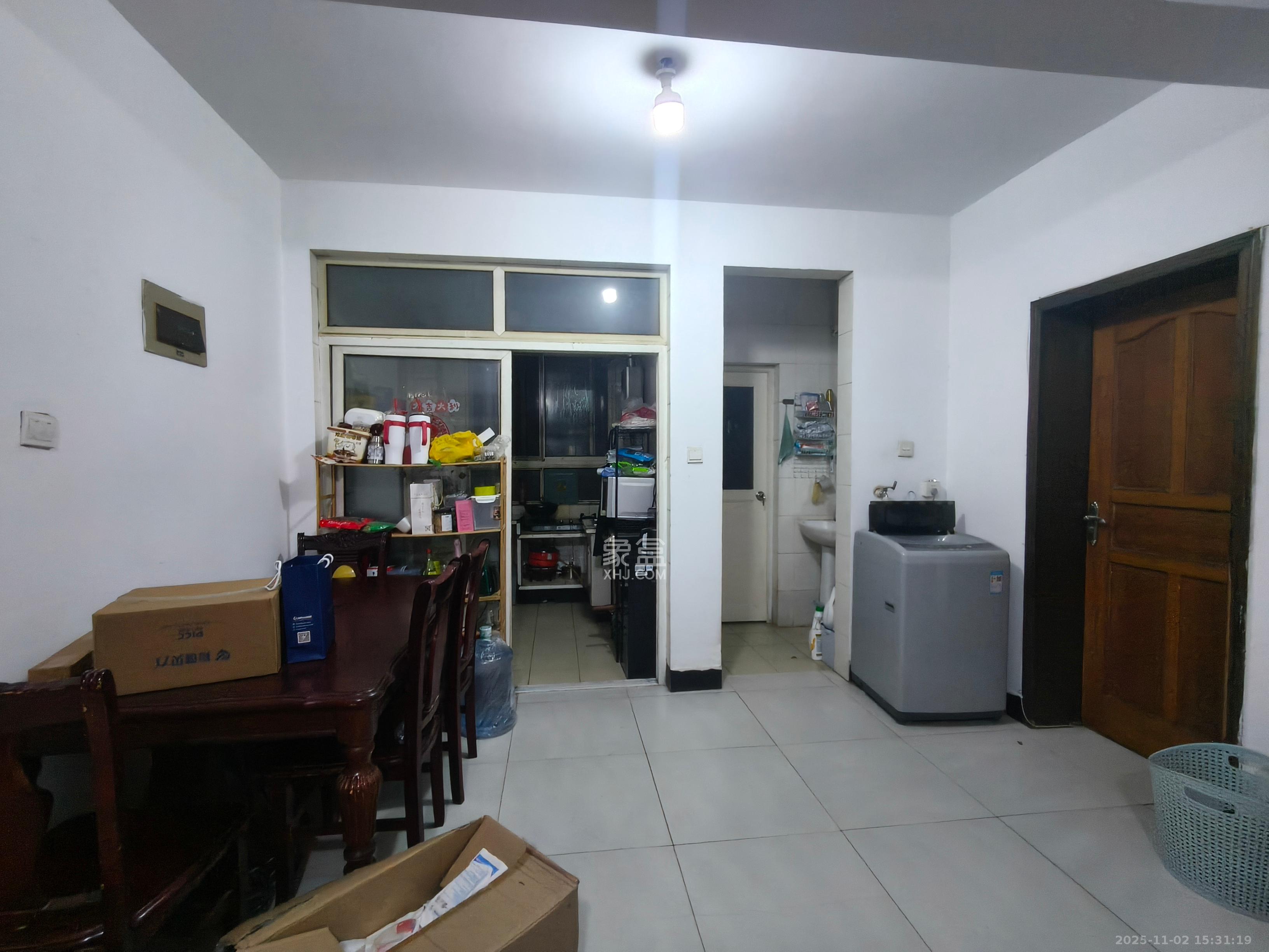 高桥社区高福星小区  2室1厅1卫    1600.0元/月室内图