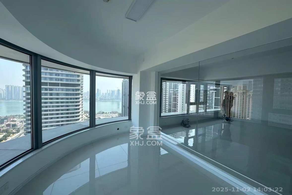 保利天禧EF区 4室0厅2卫 7000.0元/月 保利天禧EF区 4室0厅2卫 7000.0元/月室内图