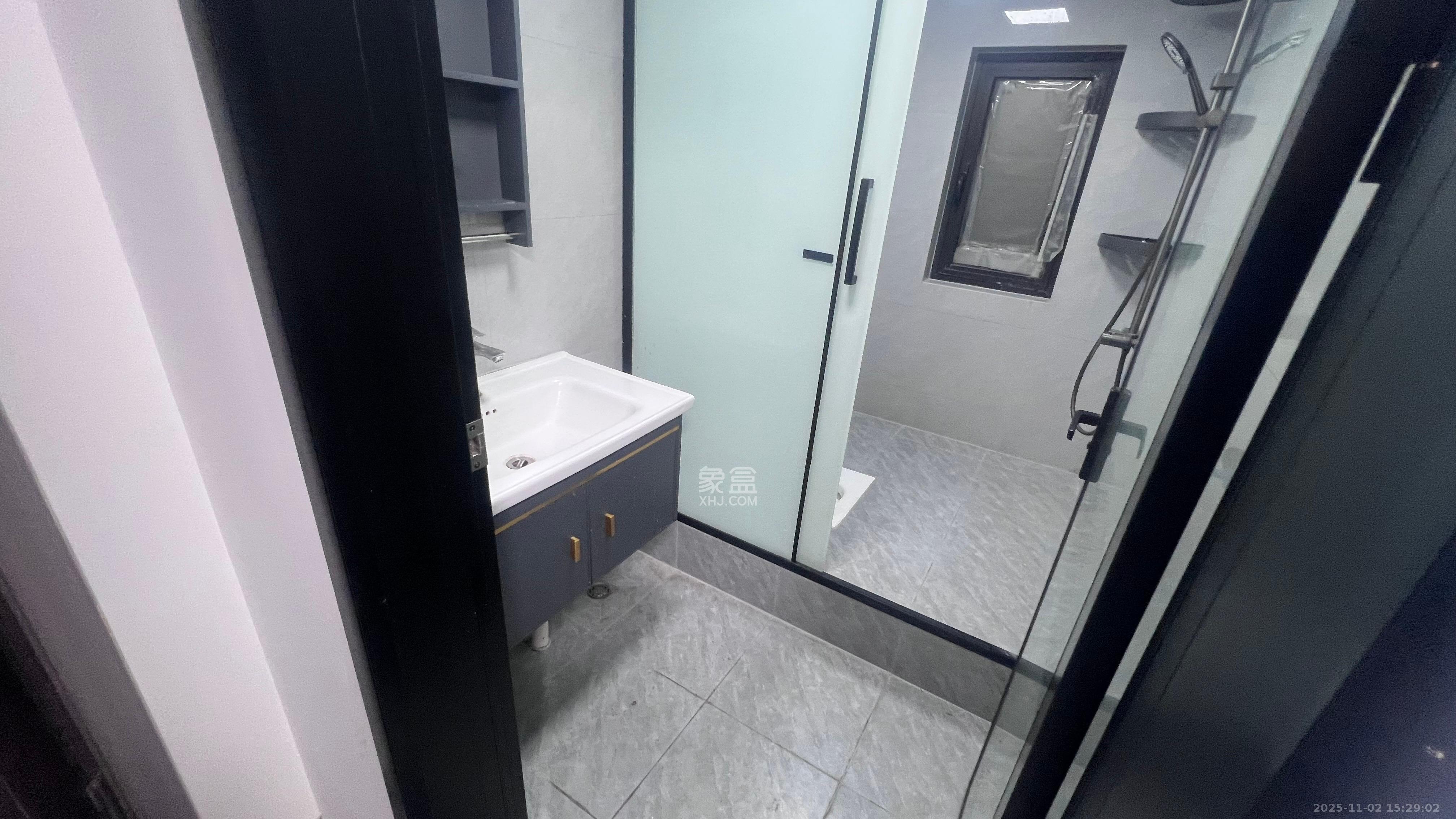 万科金色梦想A区  3室1厅1卫    2200.0元/月室内图