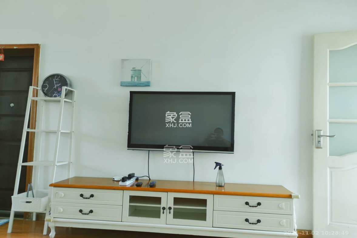 三湘小区 2室1厅1卫 1750.0元/月 三湘小区 2室1厅1卫 1750.0元/月室内图