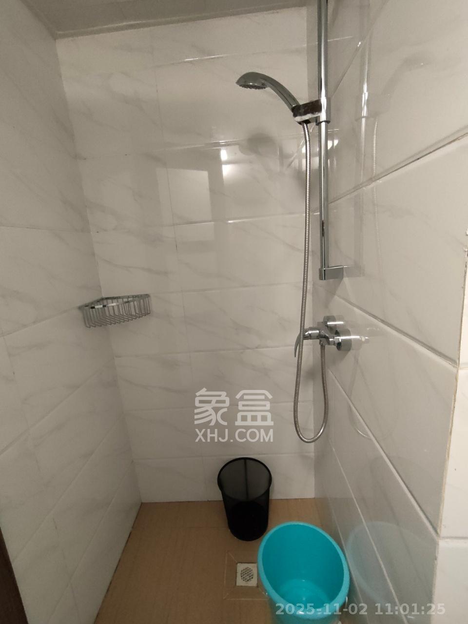 碧桂园城市之光  1室1厅1卫    1600.0元/月室内图