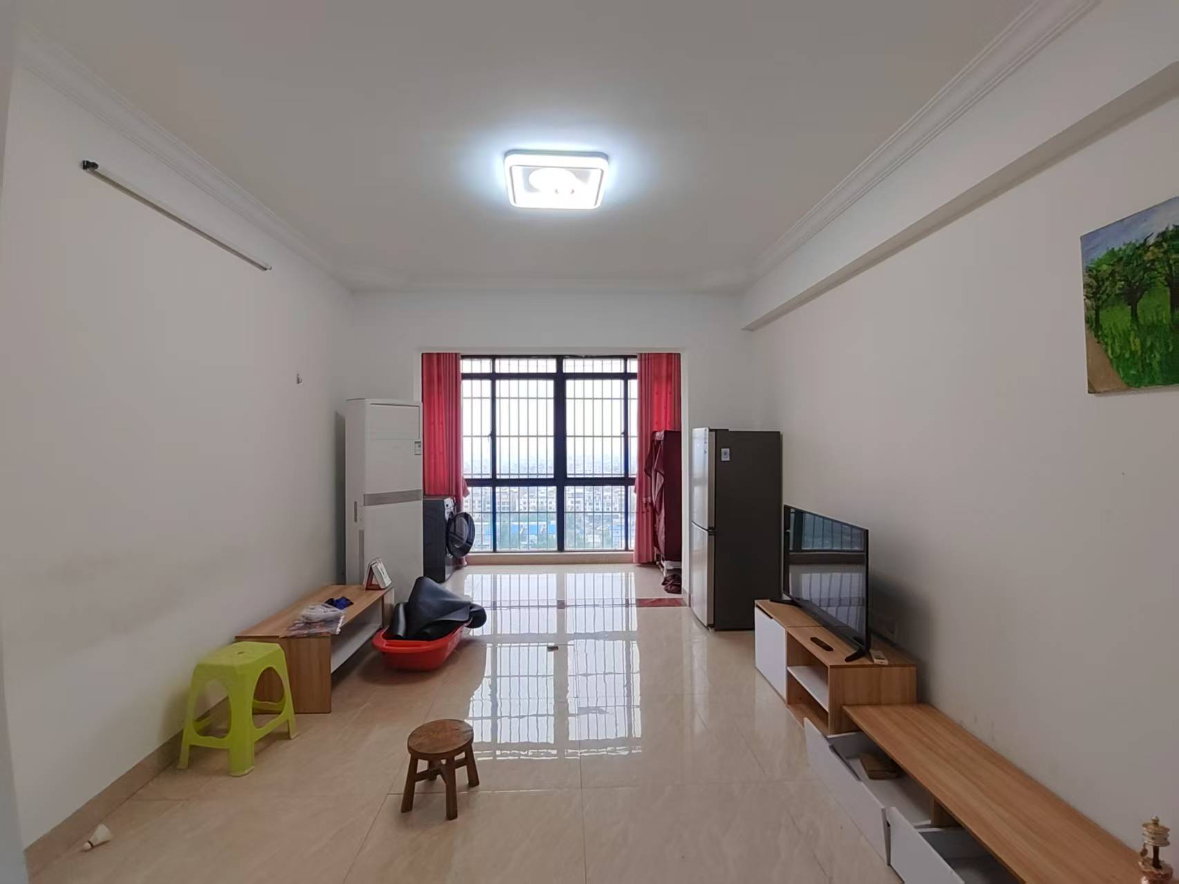 香榭花园  2室1厅1卫    2500.0元/月室内图