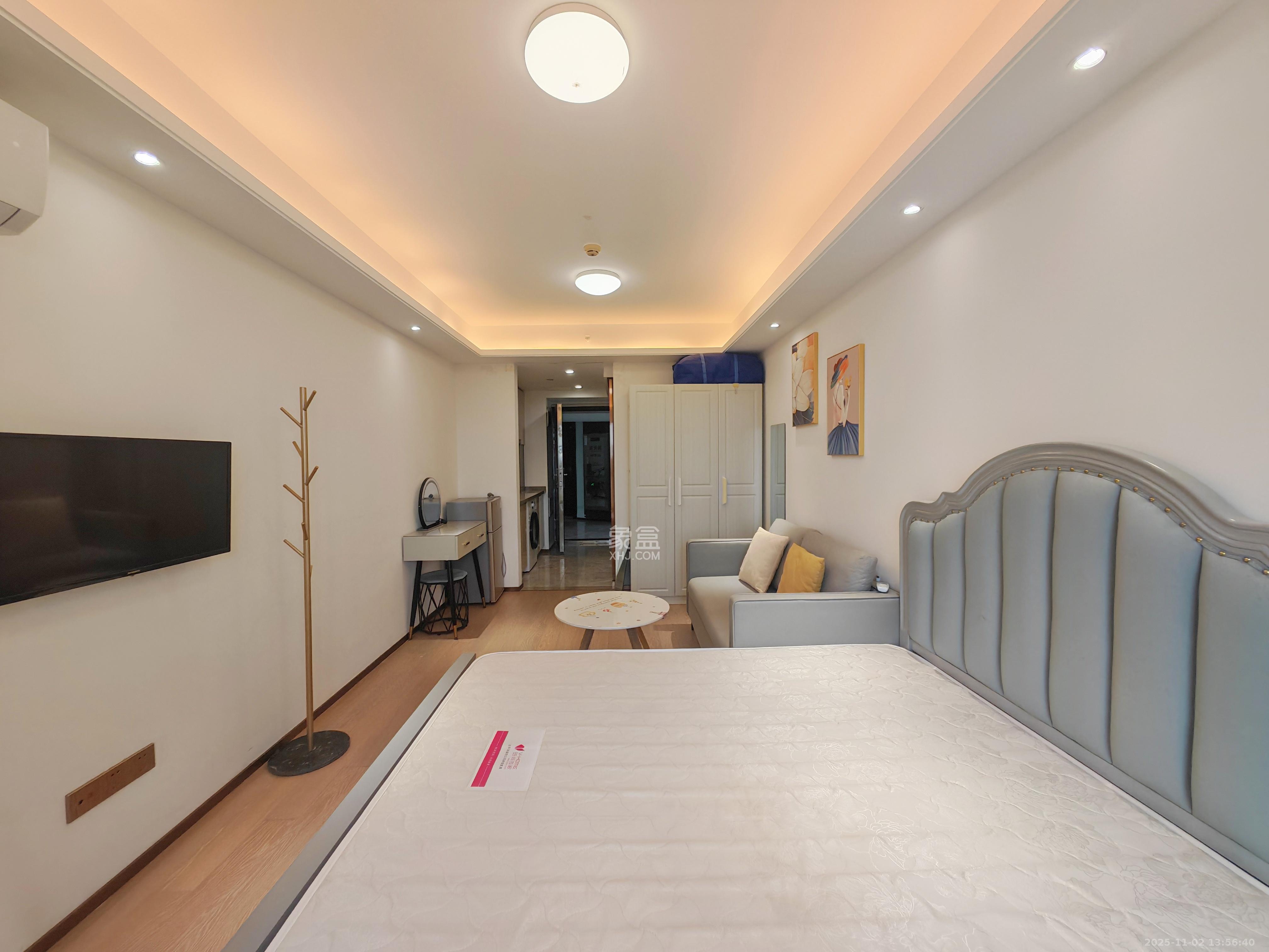 旭辉华宇南宸府  1室0厅0卫    1400.0元/月室内图