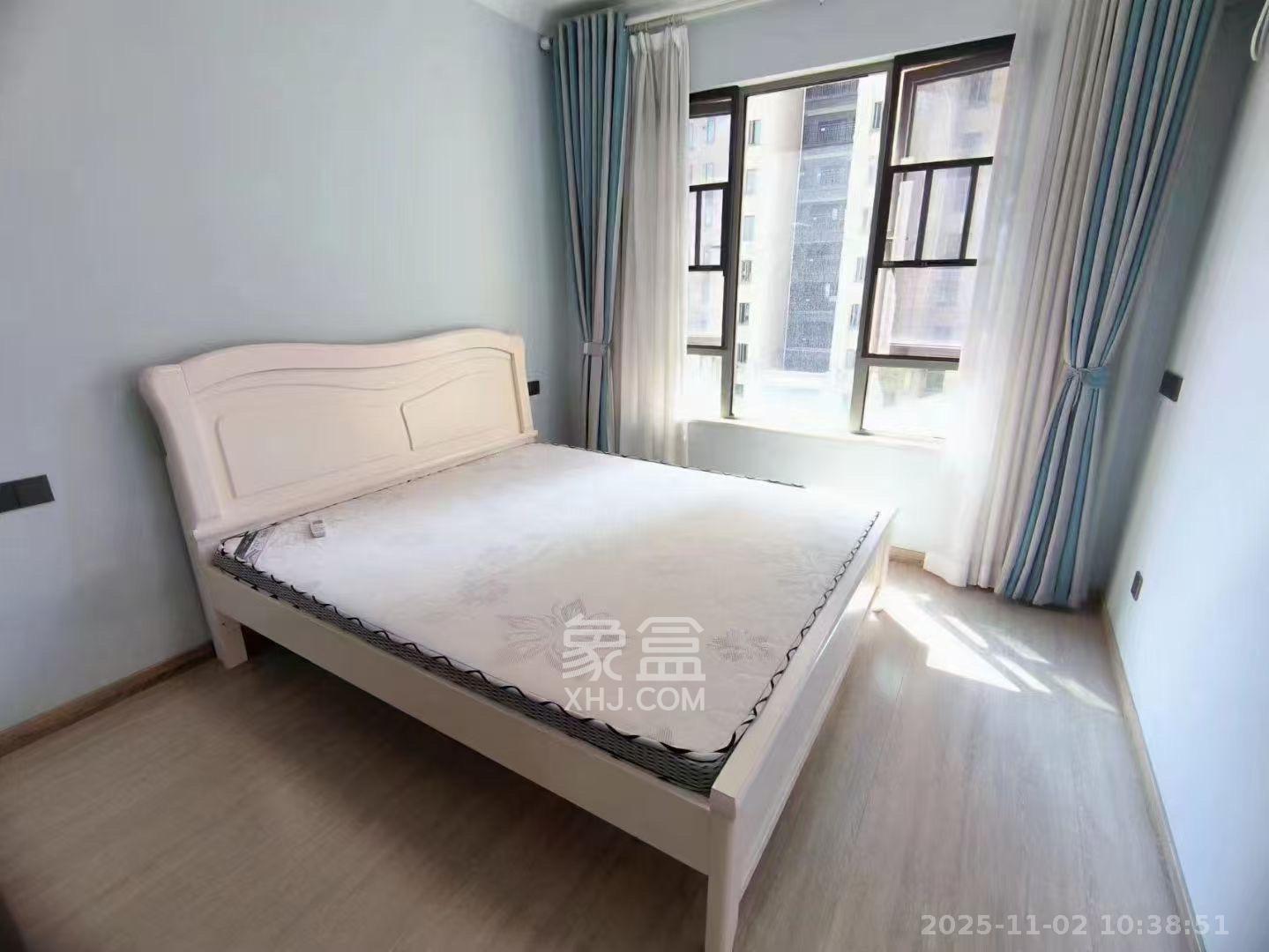 梅溪湖金茂悦(金悦雅苑)  3室2厅2卫    3400.0元/月 梅溪湖金茂悦(金悦雅苑)  3室2厅2卫    3400.0元/月室内图