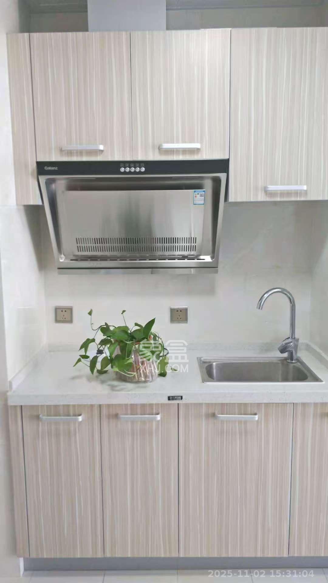 新世界广场 1室1厅1卫 1800.0元/月 新世界广场 1室1厅1卫 1800.0元/月室内图