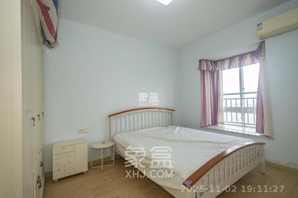 楚天世纪城东苑 2室2厅1卫 1400.0元/月 楚天世纪城东苑 2室2厅1卫 1400.0元/月室内图