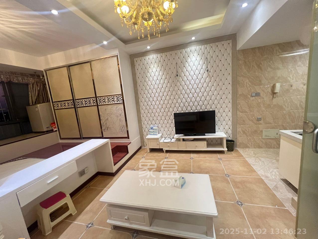 枫华府第 1室1厅1卫 1300.0元/月 枫华府第 1室1厅1卫 1300.0元/月室内图