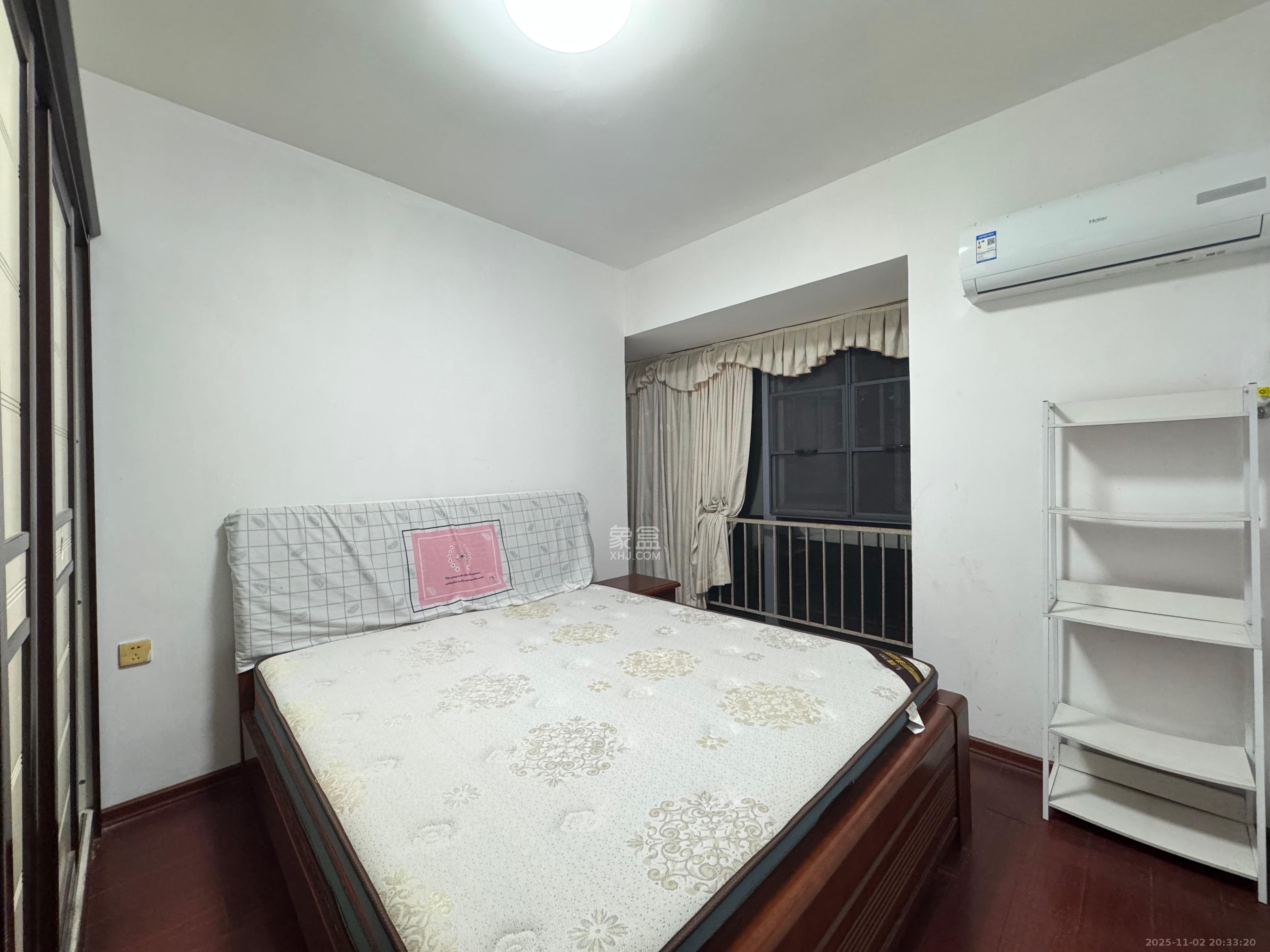 银港水晶城  2室2厅1卫    2100.0元/月室内图