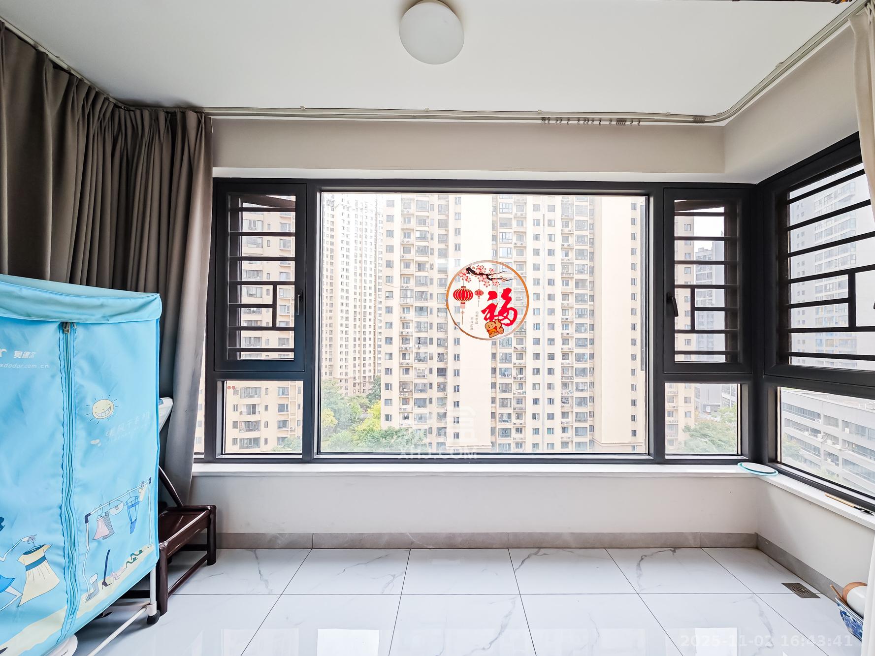 钱隆世家  4室2厅2卫    110.0万阳台