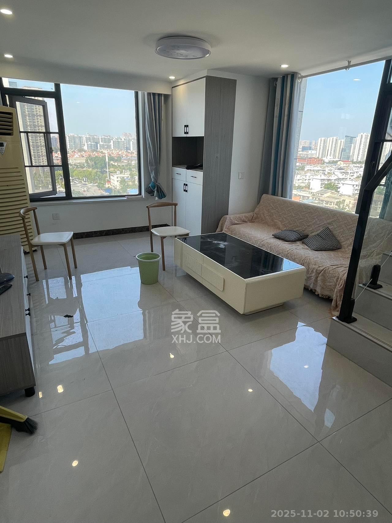 梅溪湖家居建材城  2室1厅1卫    1800.0元/月