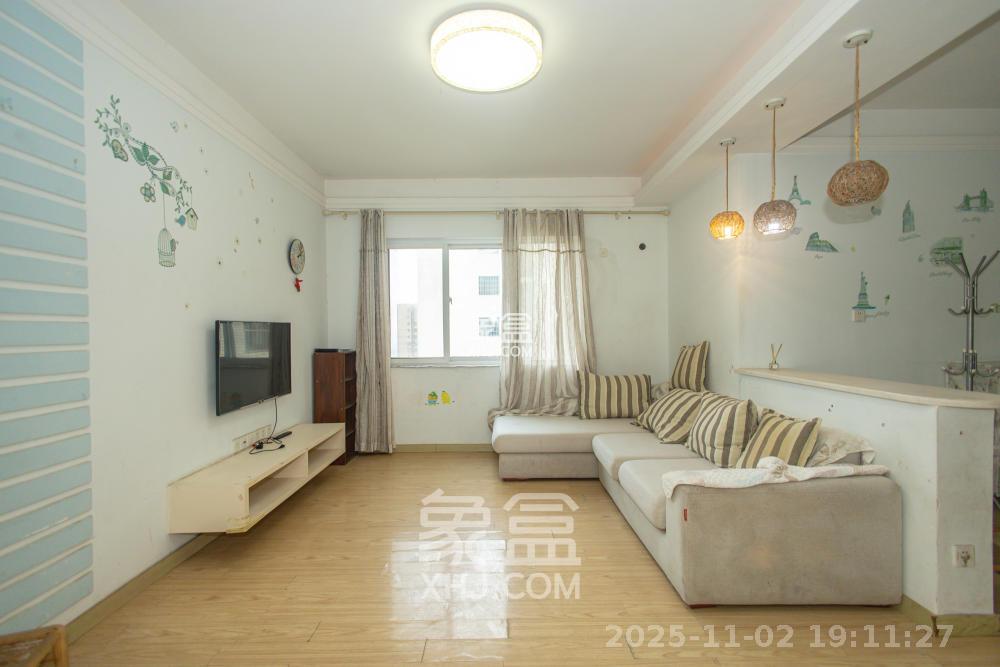 楚天世纪城东苑  2室2厅1卫    1400.0元/月室内图