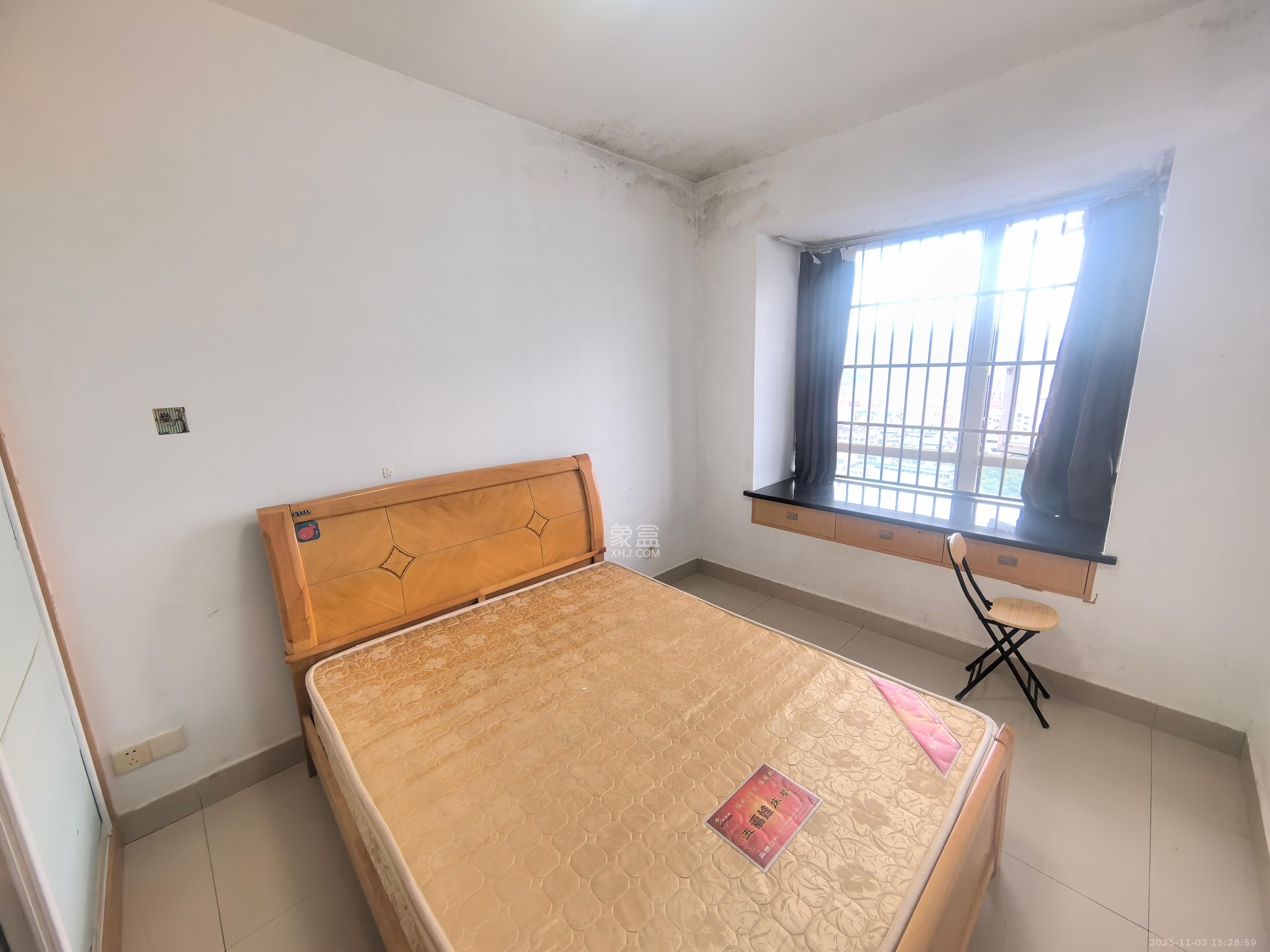 未来城科学家园 1室1厅1卫 1600.0元/月 未来城科学家园 1室1厅1卫 1600.0元/月室内图