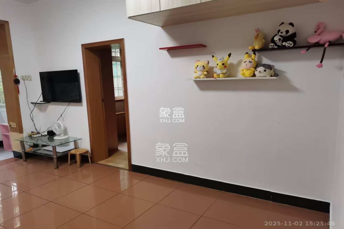 工农新村(工农桥社区) 1室1厅1卫 1450.0元/月 工农新村(工农桥社区) 1室1厅1卫 1450.0元/月室内图