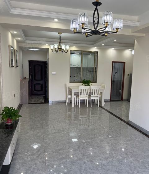 瑞丰公寓  3室2厅2卫    146.0万 瑞丰公寓  3室2厅2卫    146.0万客厅