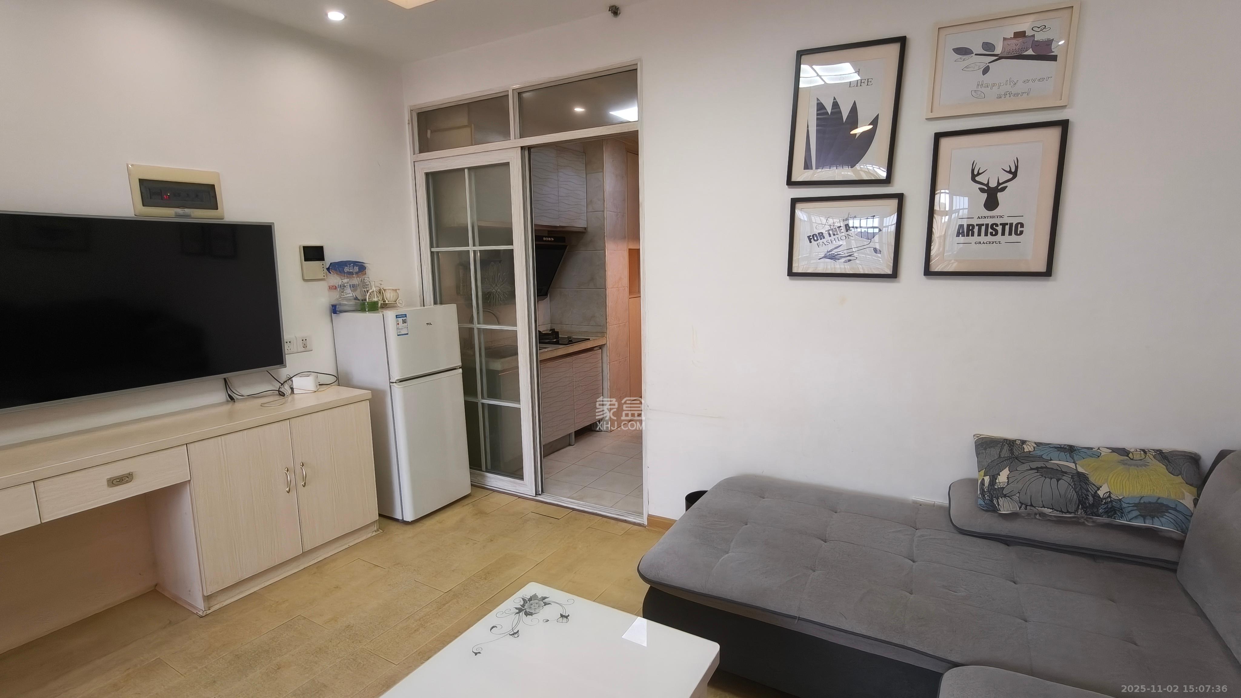 时代星空  1室0厅0卫    1300.0元/月室内图