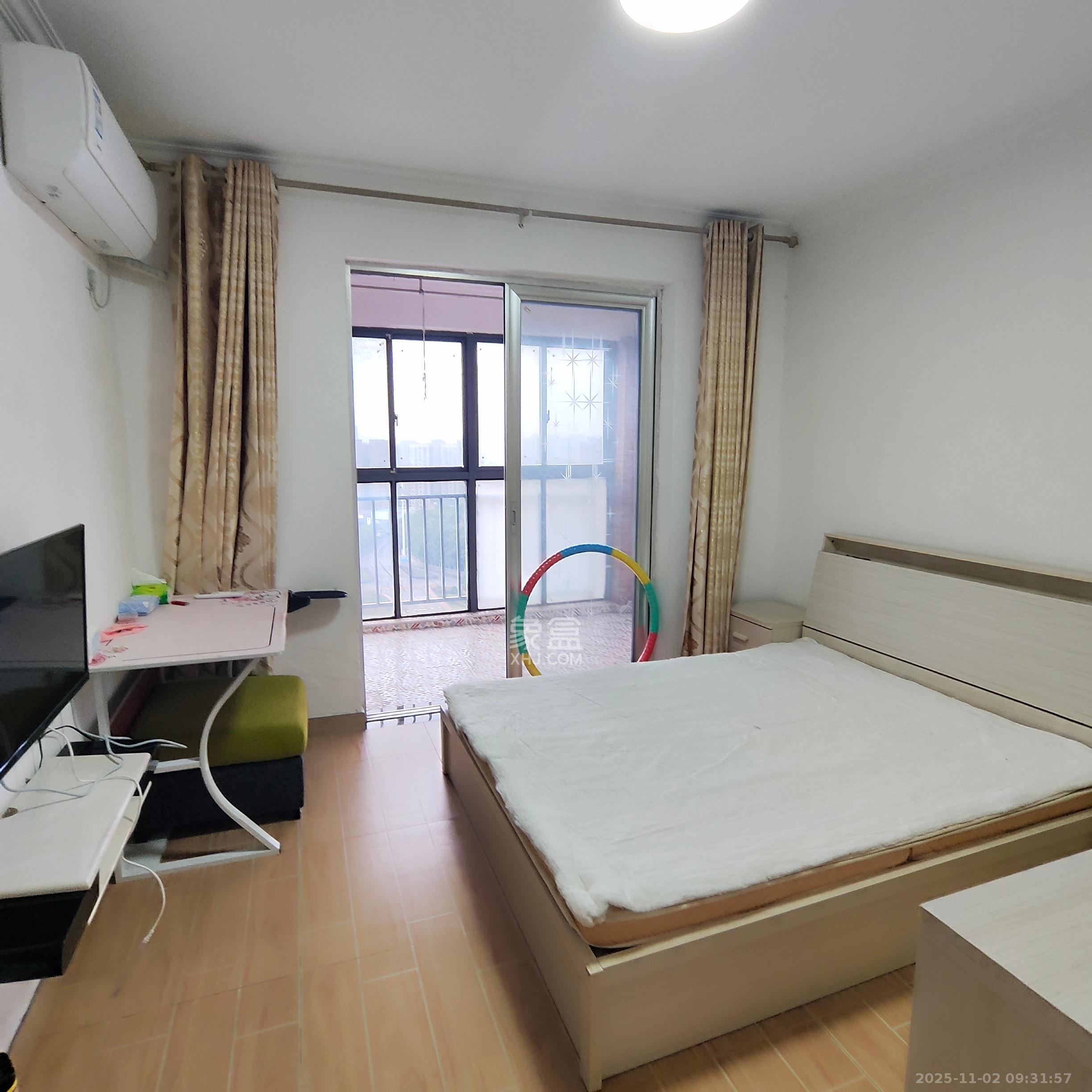 长永佳苑 1室1厅1卫 1400.0元/月 长永佳苑 1室1厅1卫 1400.0元/月室内图