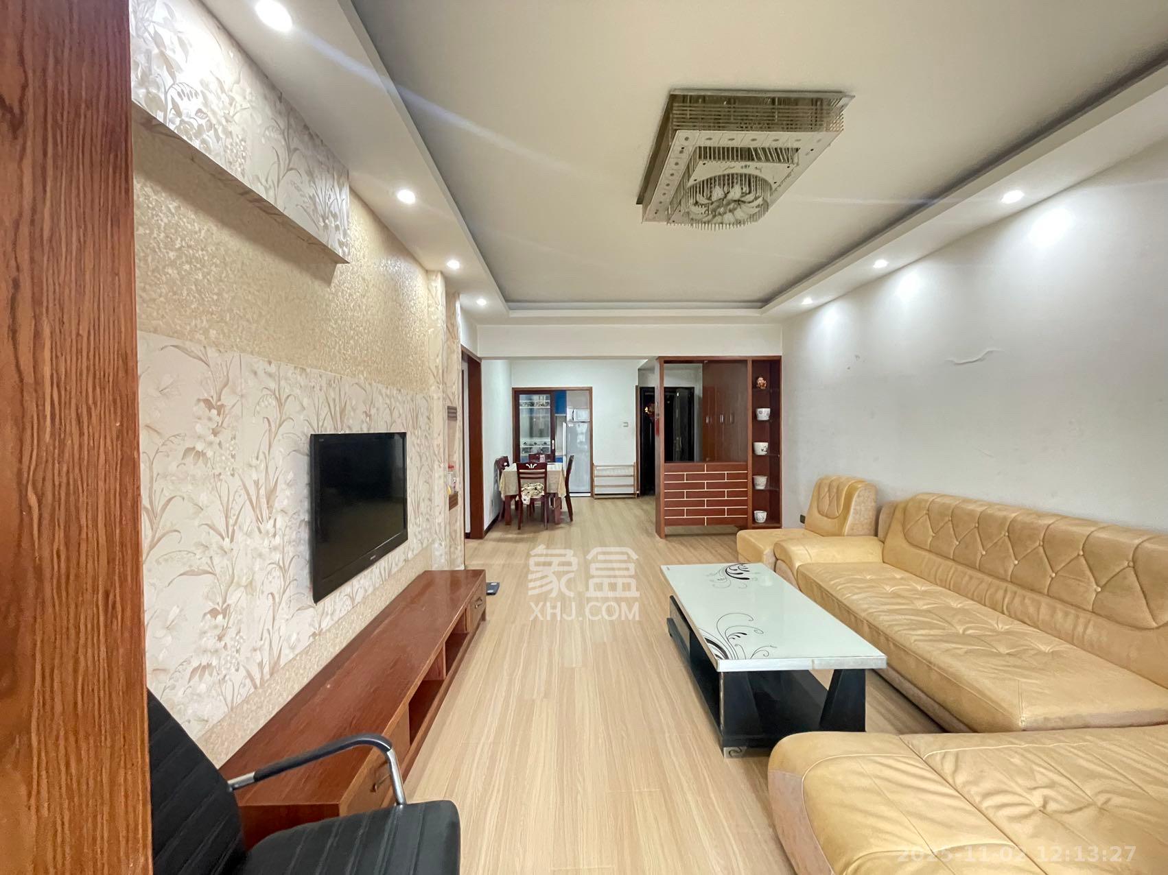 山水华景 2室2厅1卫 2200.0元/月 山水华景 2室2厅1卫 2200.0元/月室内图