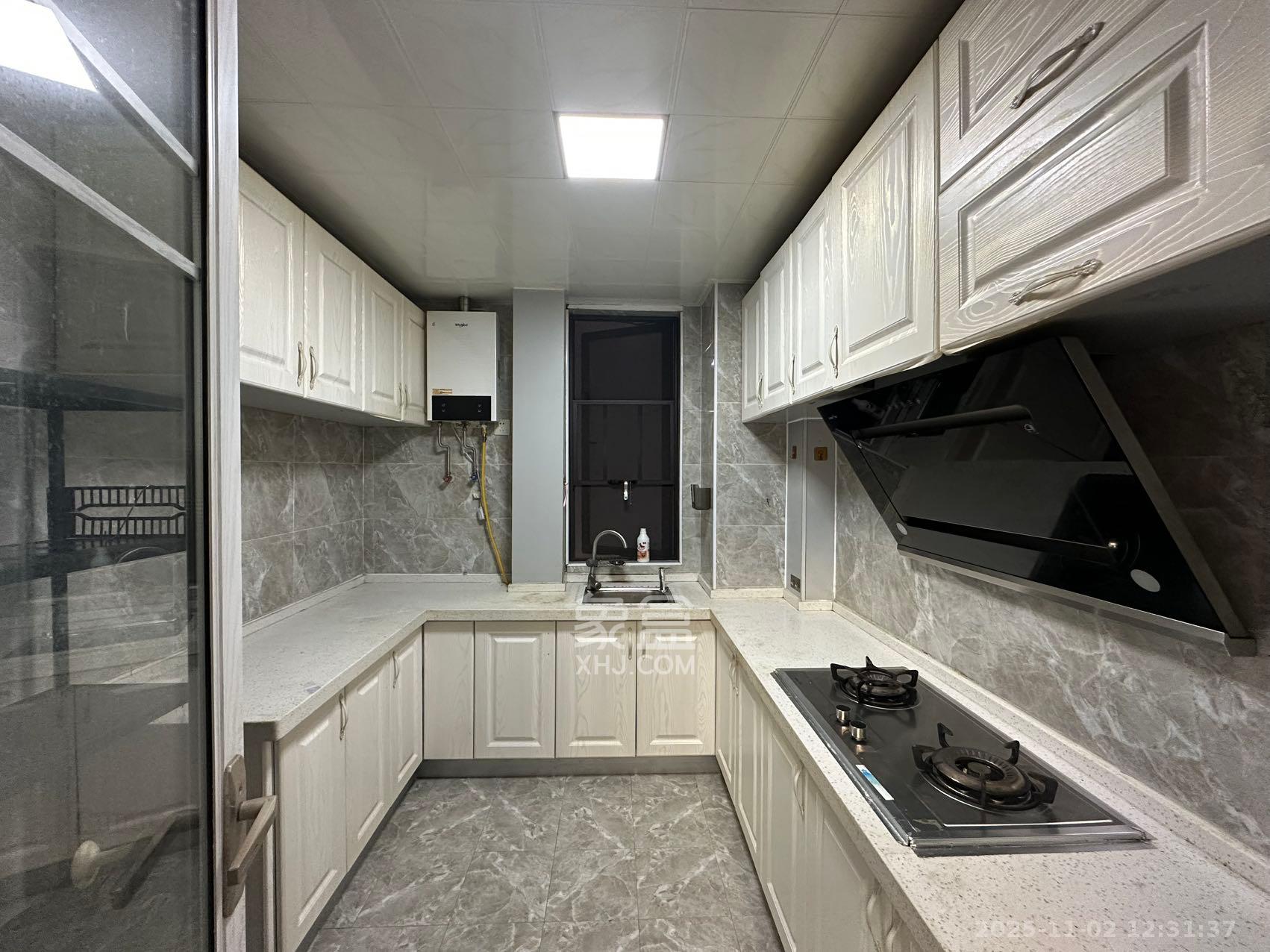 绿地海外滩一期 2室1厅1卫 1500.0元/月 绿地海外滩一期 2室1厅1卫 1500.0元/月室内图