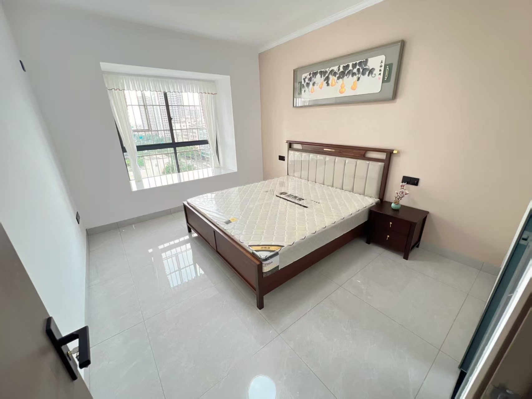 宝泰温泉花园 3室1厅1卫 158.0万 宝泰温泉花园 3室1厅1卫 158.0万客厅