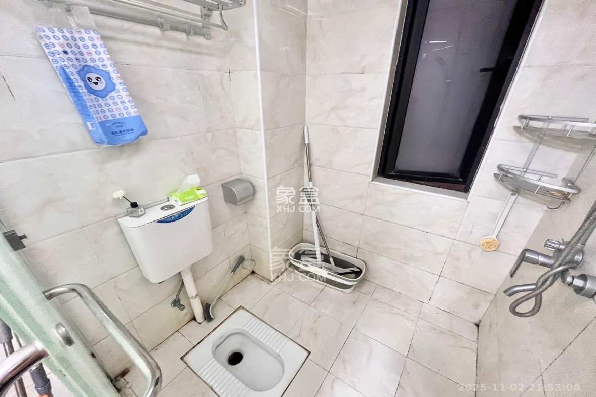 达美D6区 2室2厅1卫 2500.0元/月 达美D6区 2室2厅1卫 2500.0元/月室内图