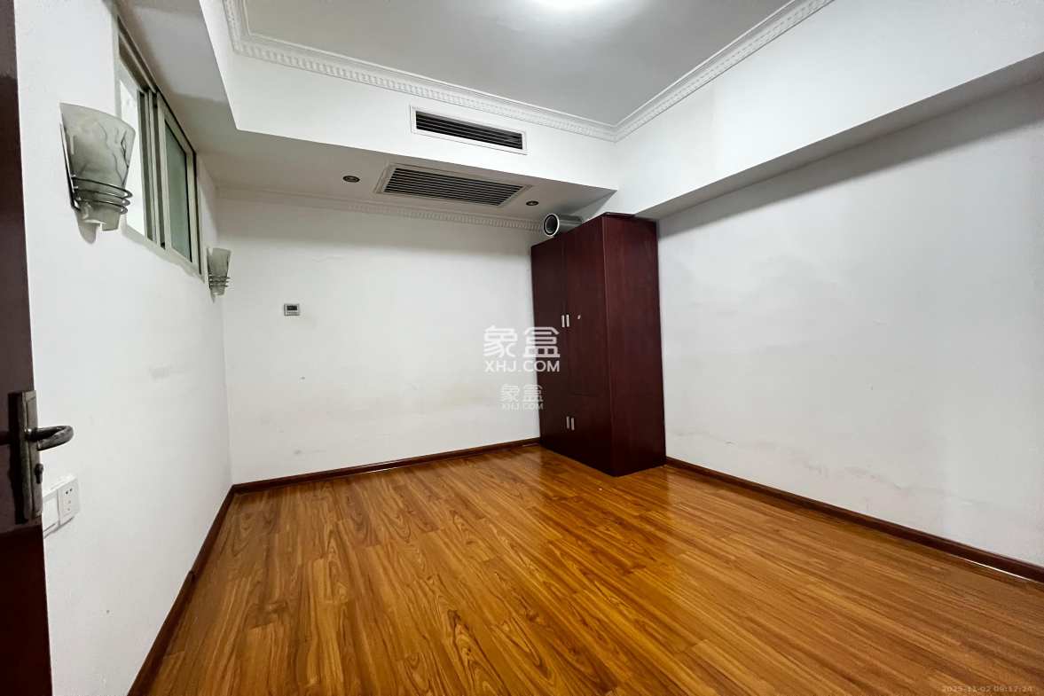 名富公寓 2室1厅1卫 2300.0元/月 名富公寓 2室1厅1卫 2300.0元/月室内图