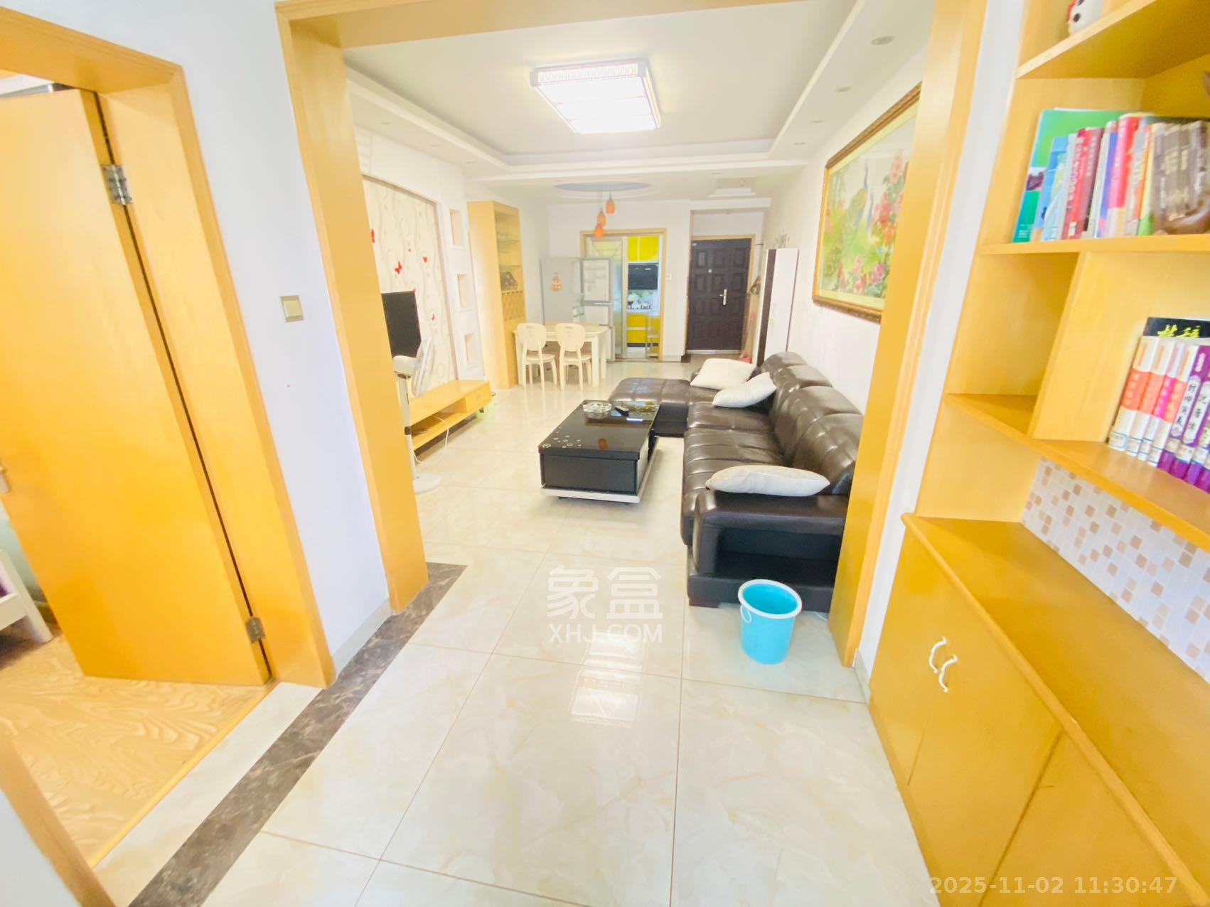 乾城（兴旺乾城）  3室2厅1卫    2400.0元/月