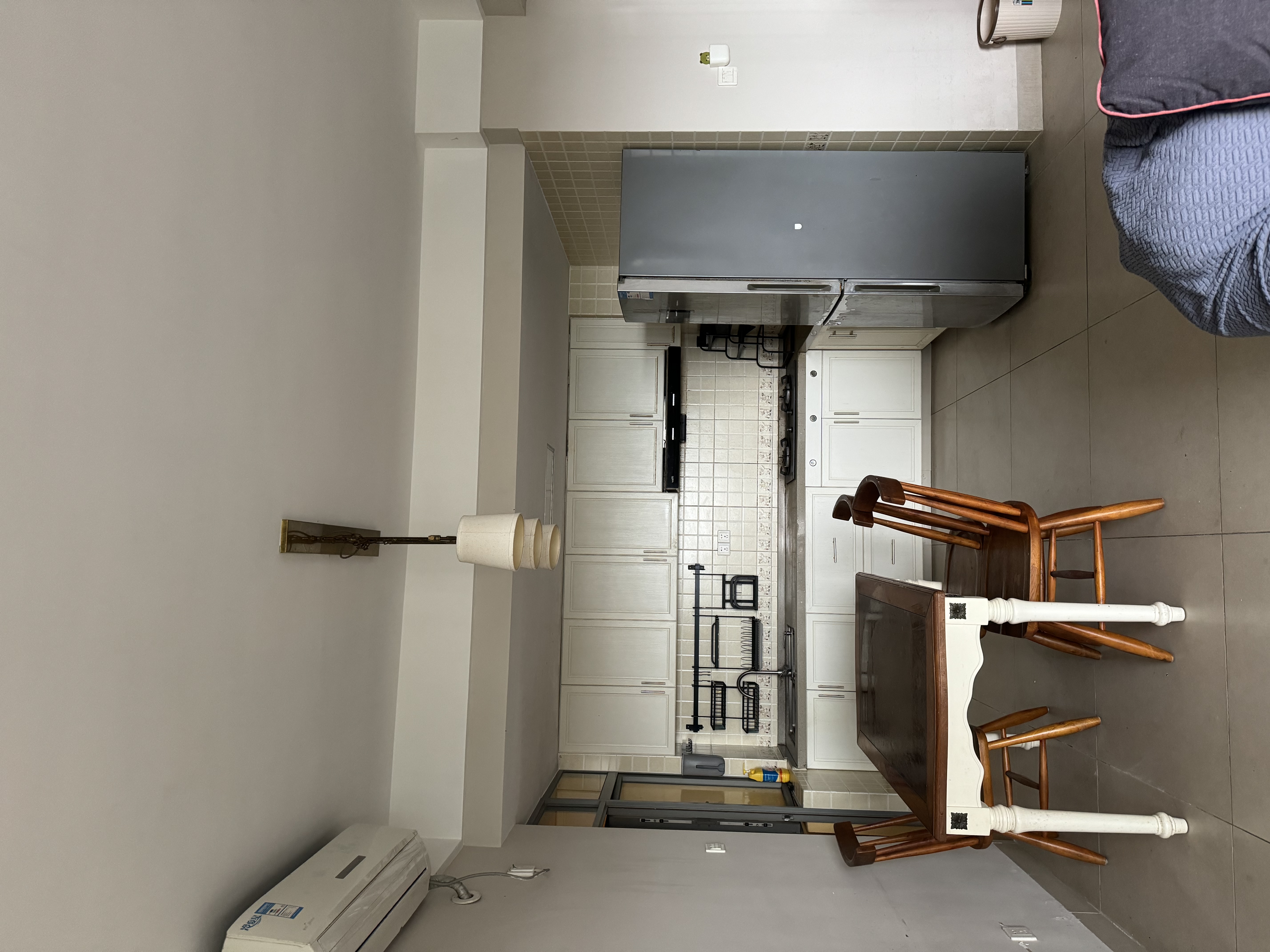 新世界花园二期  2室2厅1卫    99.0万客厅