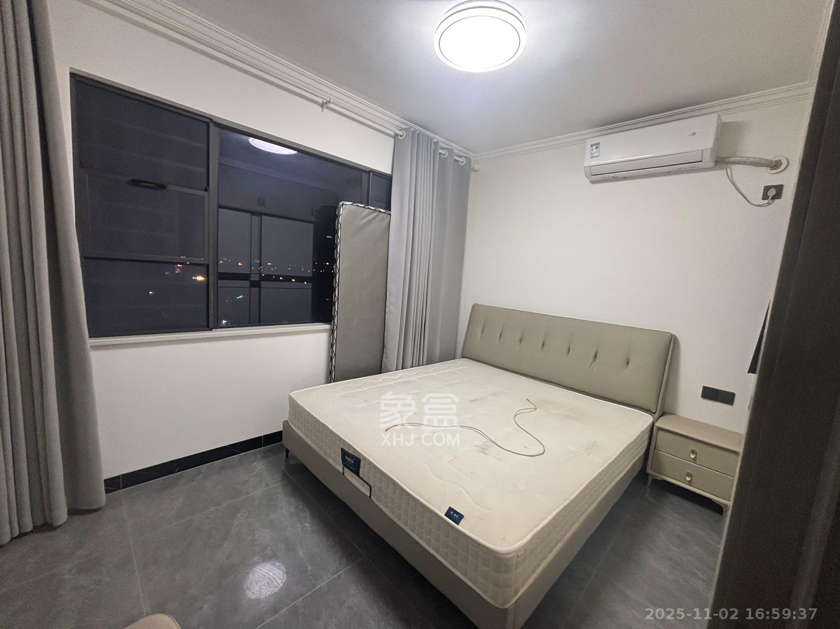 金塘家园  2室1厅1卫    1600.0元/月室内图