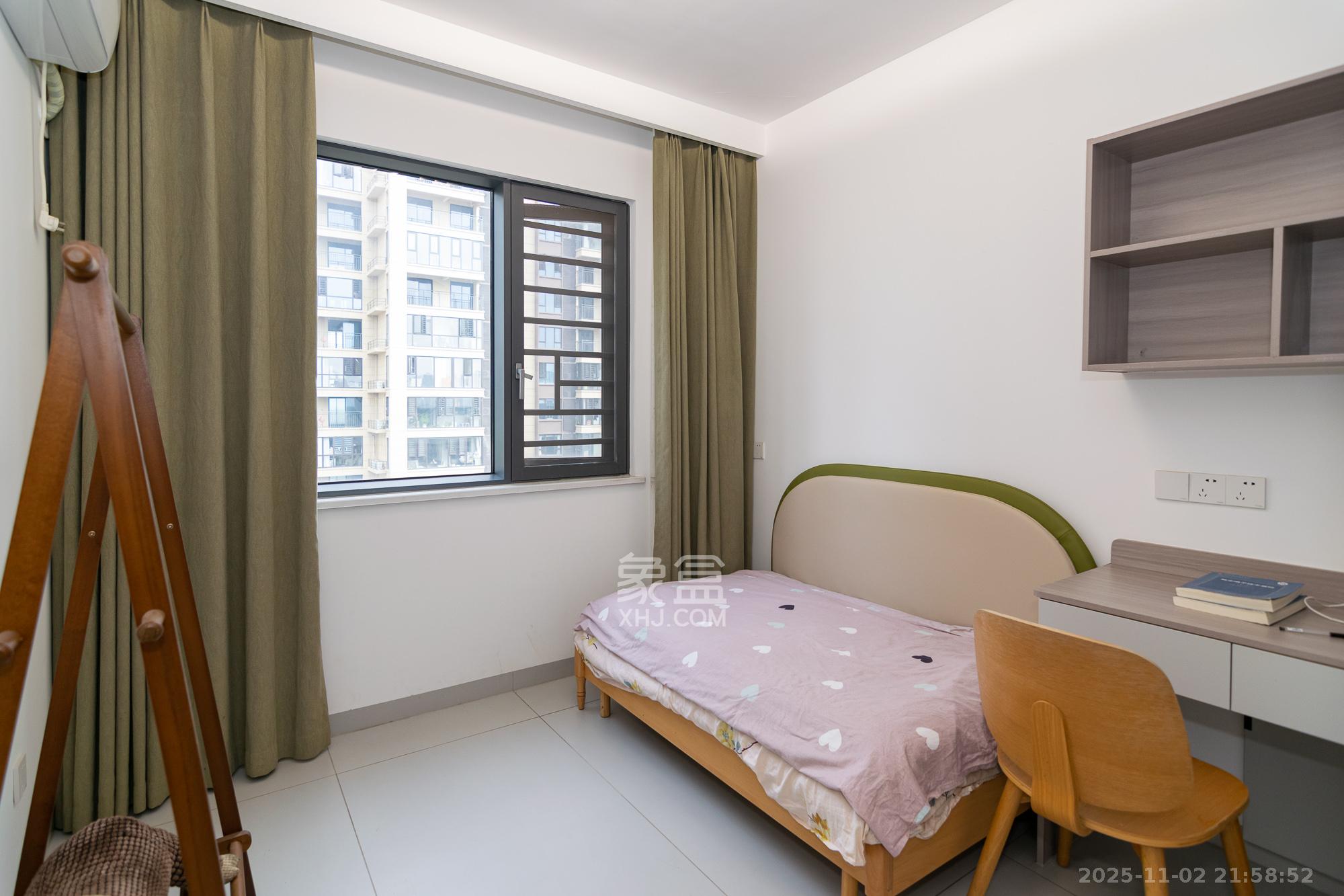 大汉汉府一期 4室2厅2卫 100.0万 大汉汉府一期 4室2厅2卫 100.0万卧室