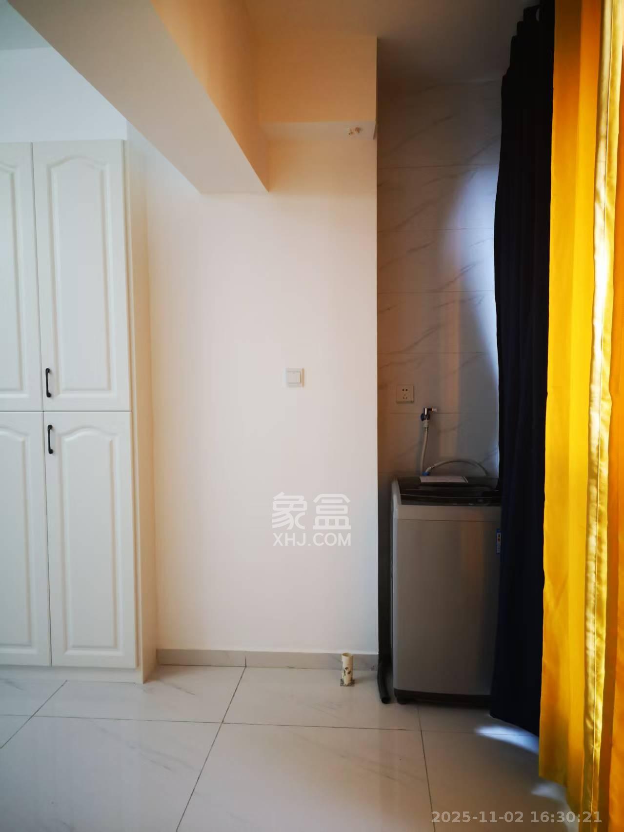 C-park天悦城(紫檀溪苑二期)  1室1厅1卫    1500.0元/月 C-park天悦城(紫檀溪苑二期)  1室1厅1卫    1500.0元/月室内图