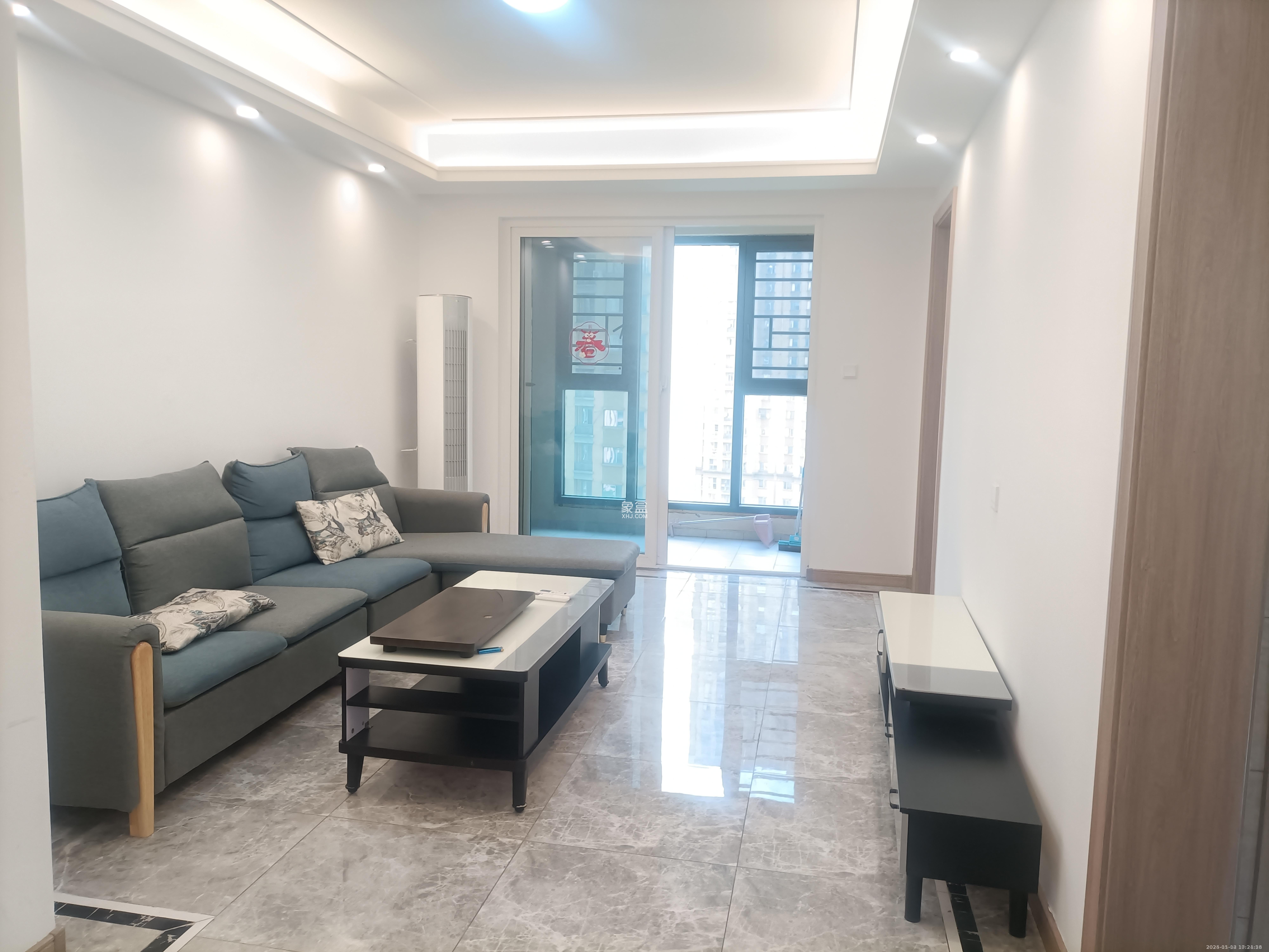 金地中交麓谷香颂(金地中交雅苑)  3室2厅1卫    2700.0元/月