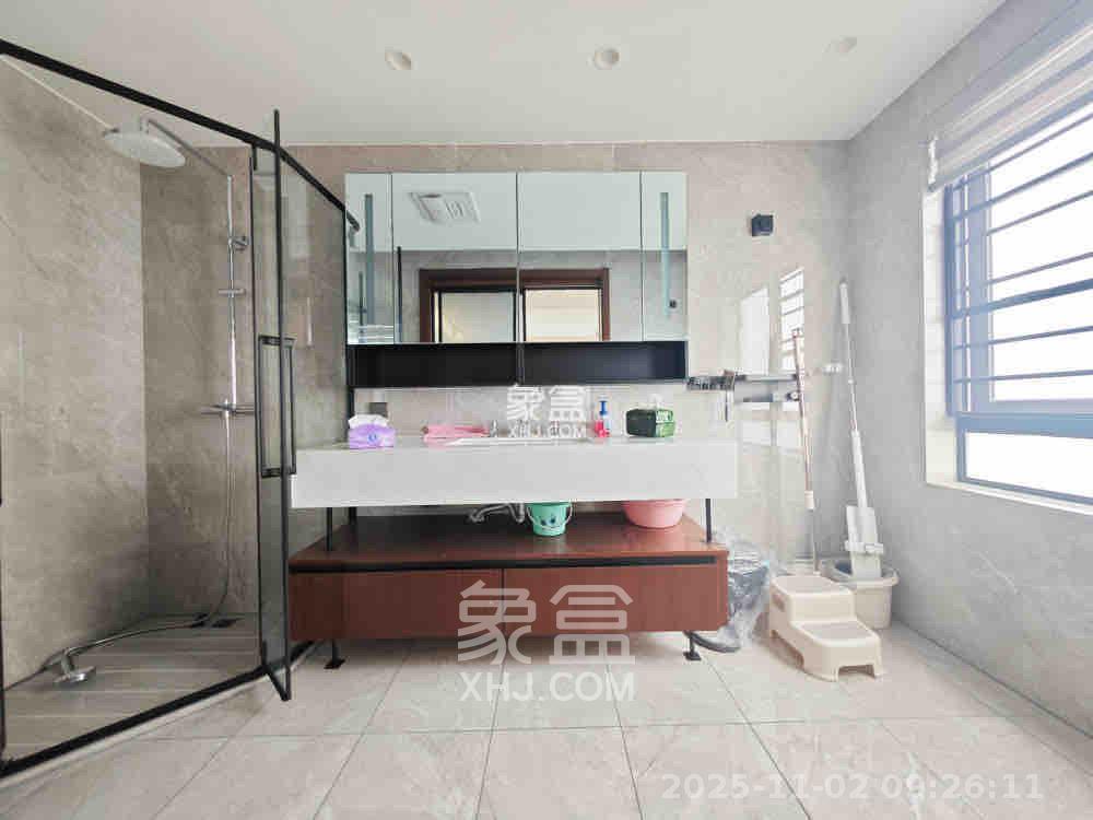 万科魅力之城 4室2厅2卫 12000.0元/月 万科魅力之城 4室2厅2卫 12000.0元/月室内图