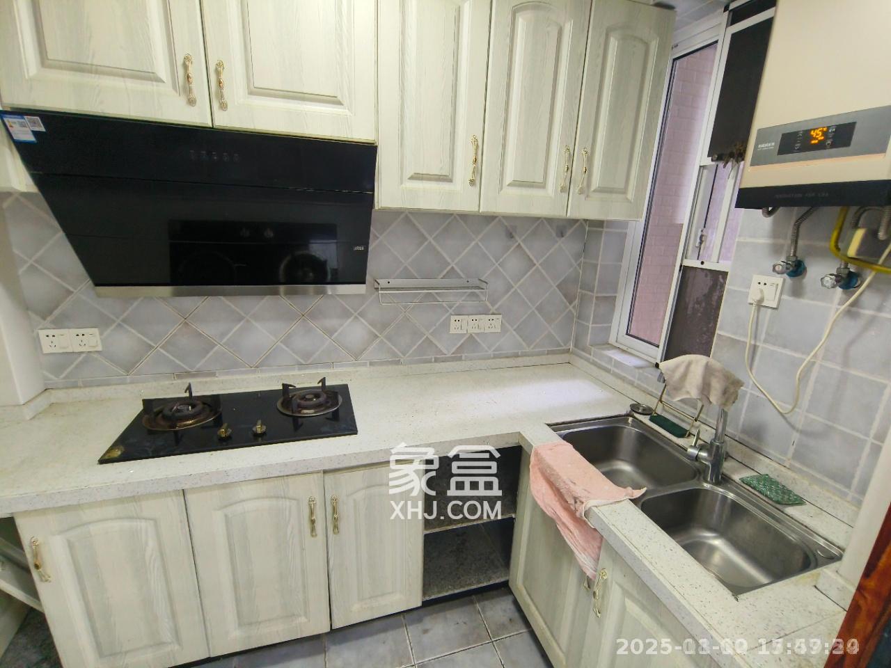 时代星空  2室1厅1卫    1600.0元/月