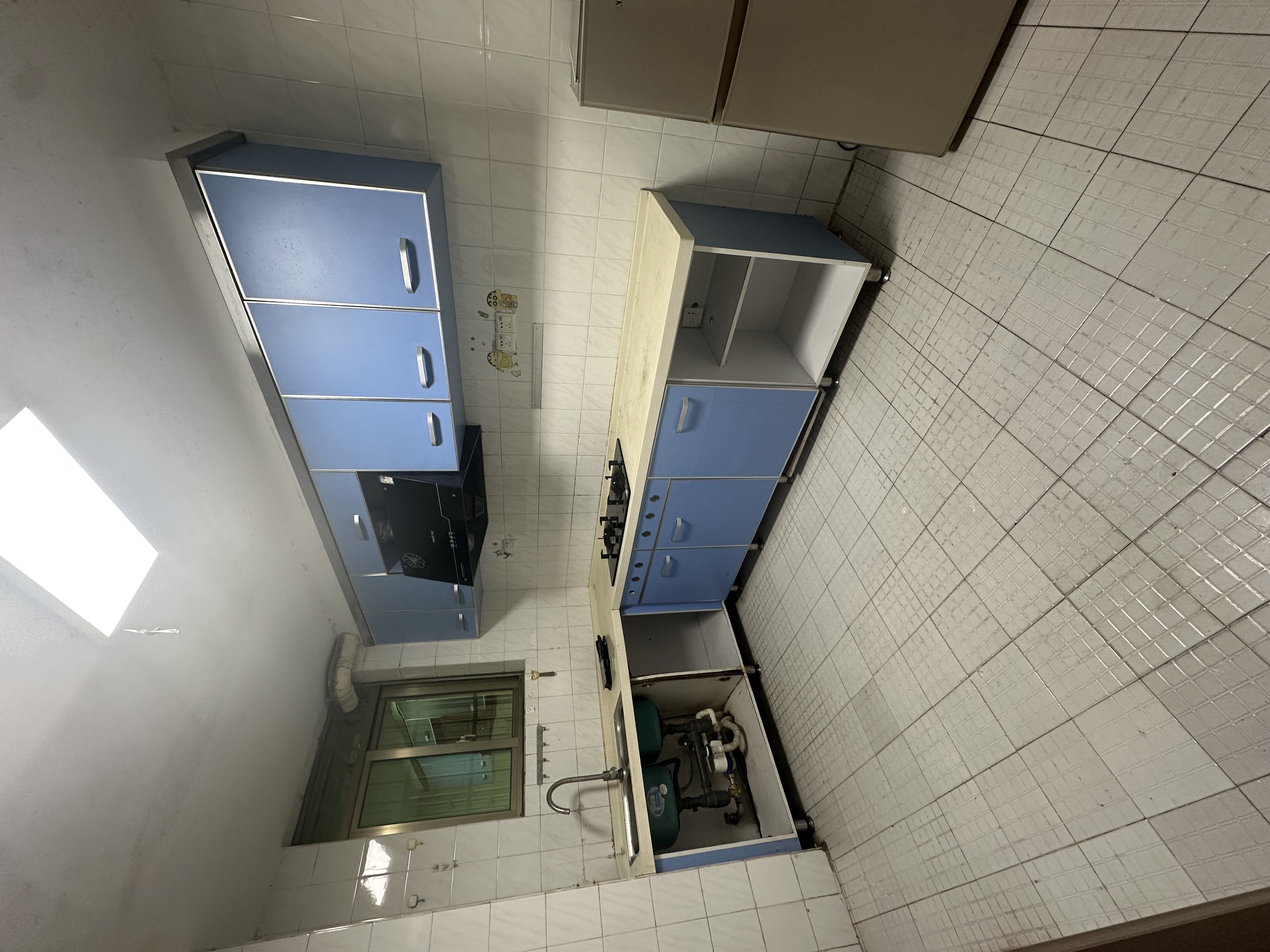 王府小区  2室2厅1卫    2600.0元/月室内图