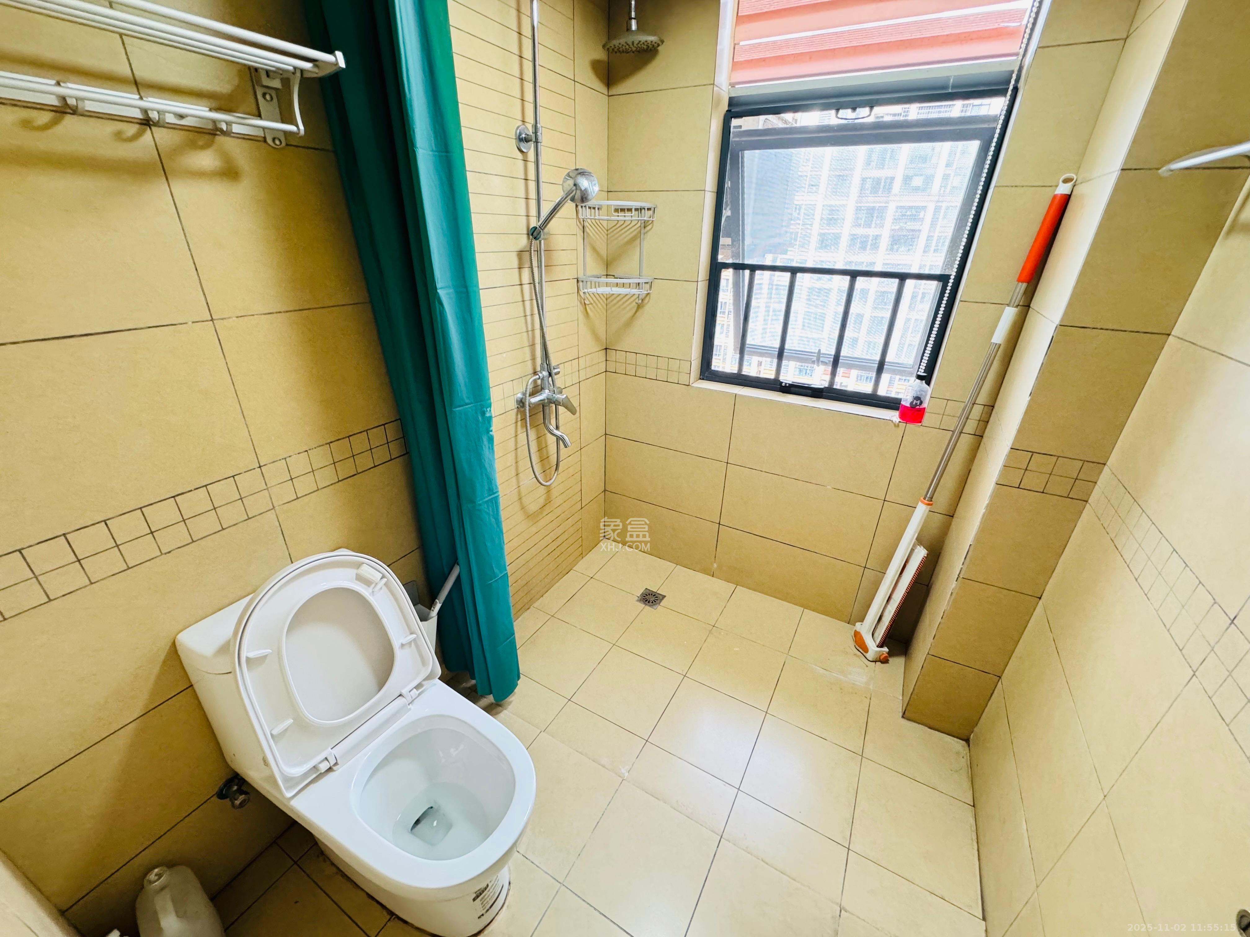 乾城（兴旺乾城）  3室2厅1卫    2800.0元/月室内图