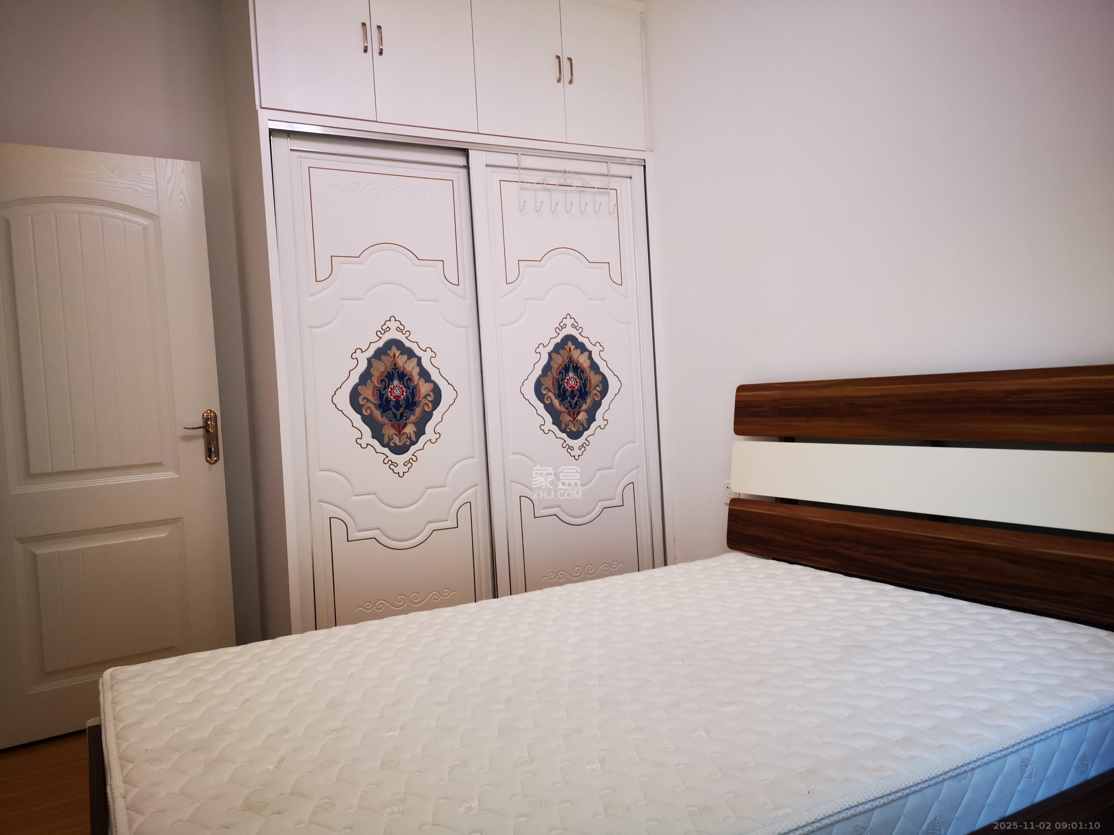 华雅花园 2室2厅1卫 1500.0元/月 华雅花园 2室2厅1卫 1500.0元/月室内图