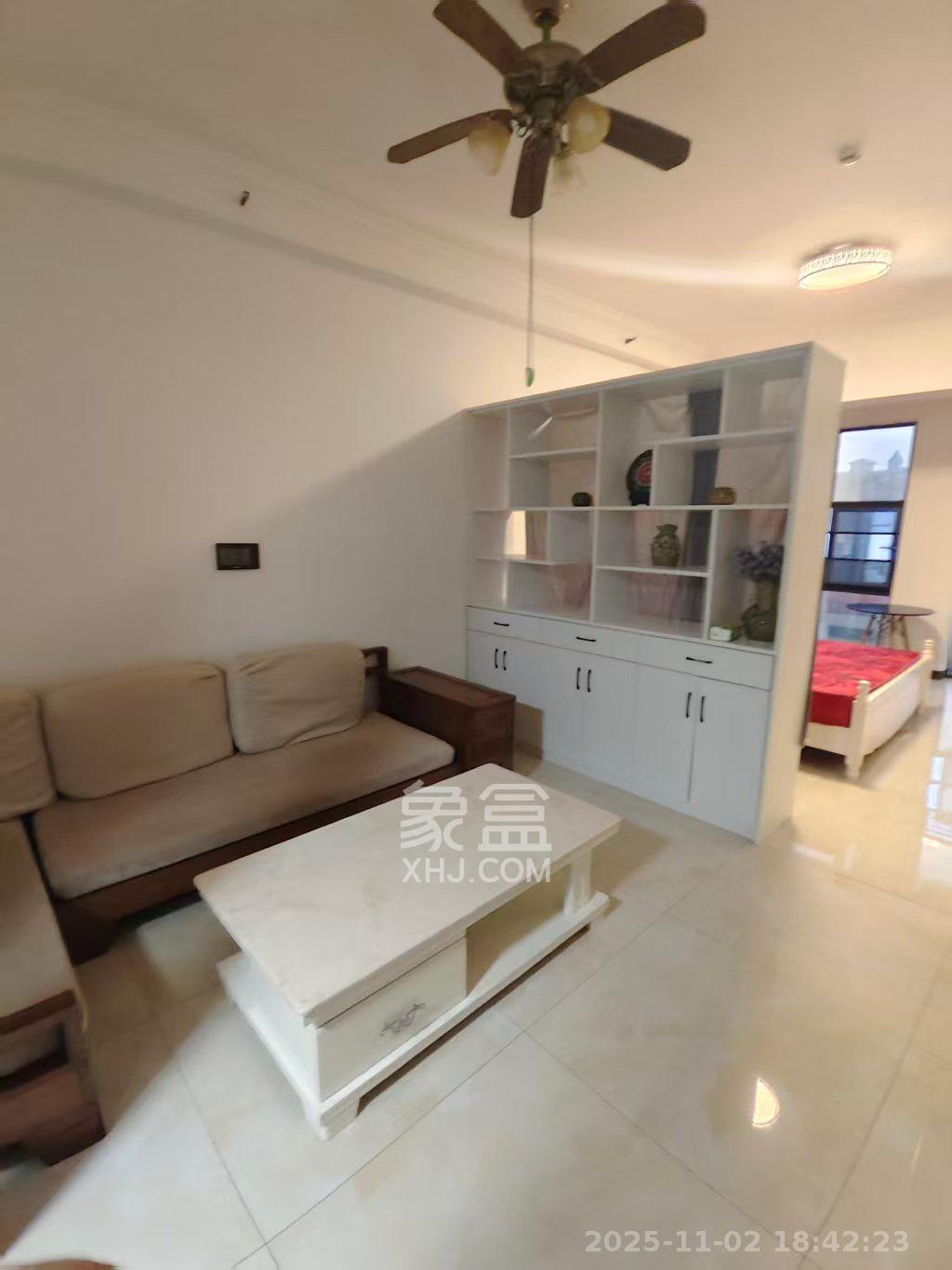 润和紫郡一期  1室1厅1卫    1200.0元/月室内图