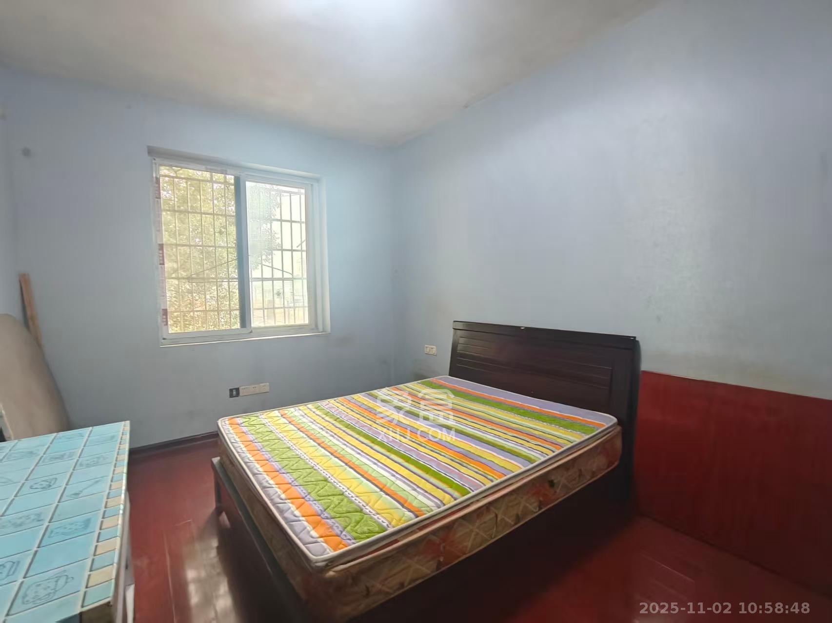 长重机械厂宿舍  2室1厅1卫    1200.0元/月室内图