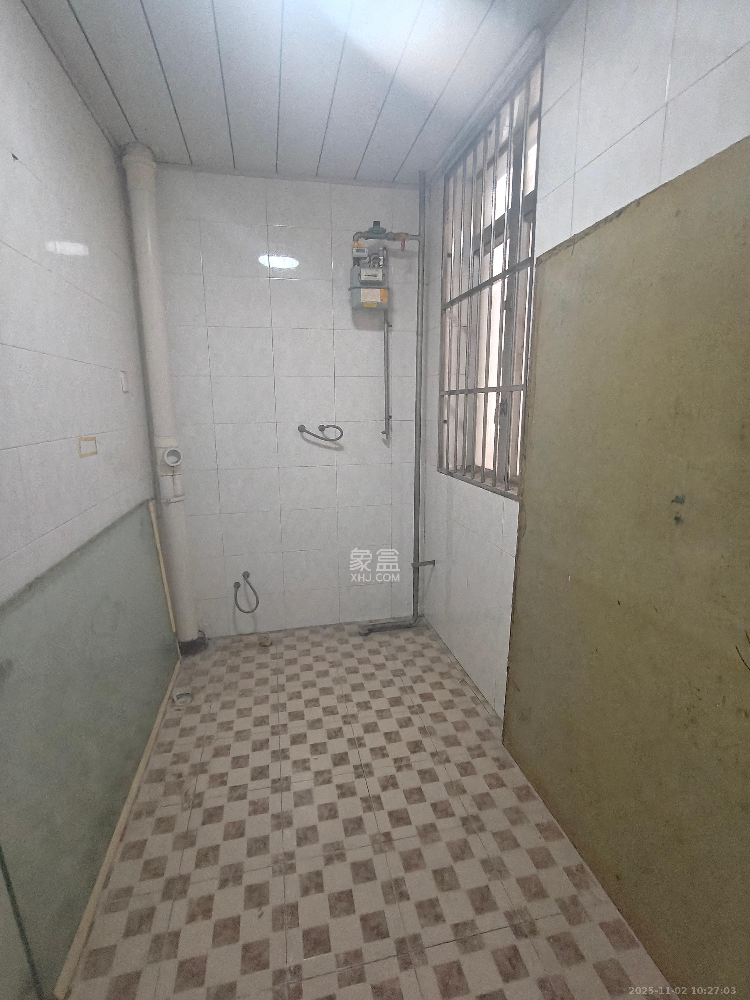 华瑞电子商厦（湖南科佳摄影城）  1室1厅1卫    1500.0元/月室内图