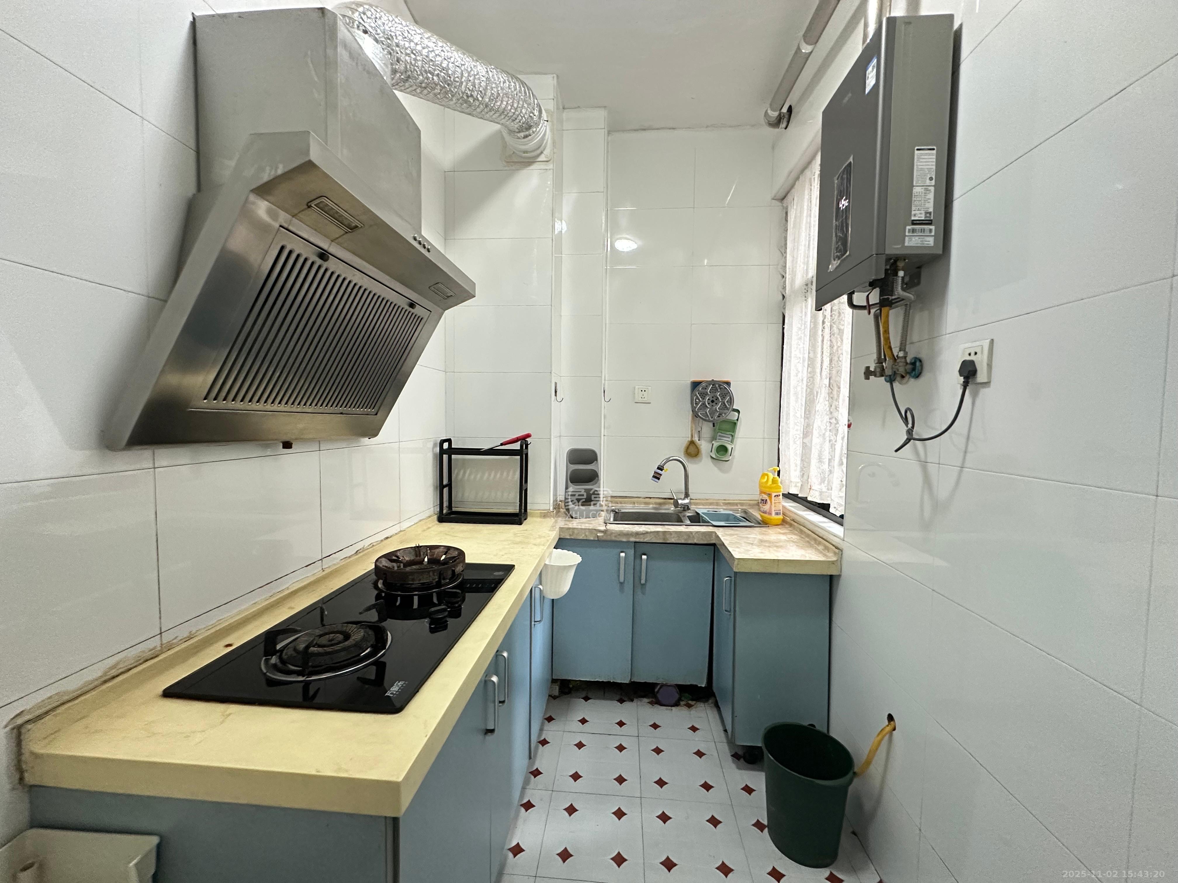 星城映象  2室1厅1卫    2300.0元/月室内图