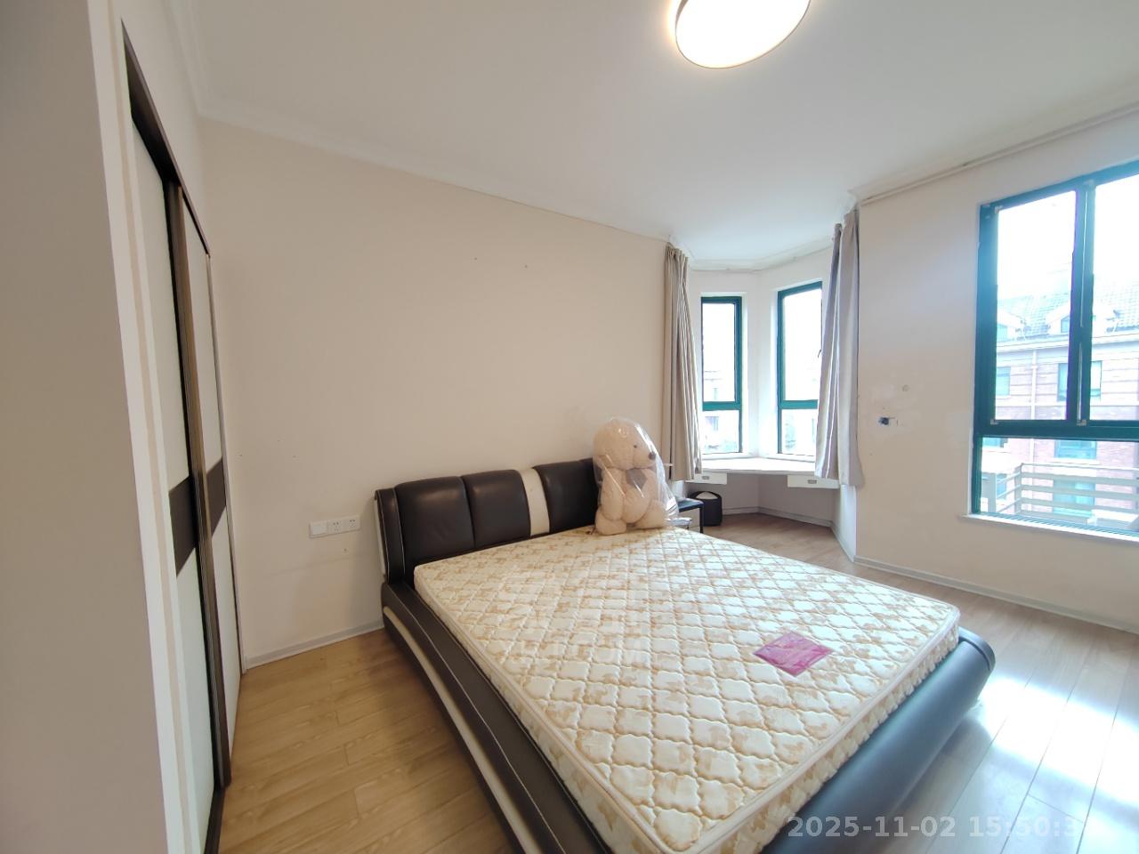 尚格名城香榭丽舍  4室2厅3卫    2200.0元/月室内图