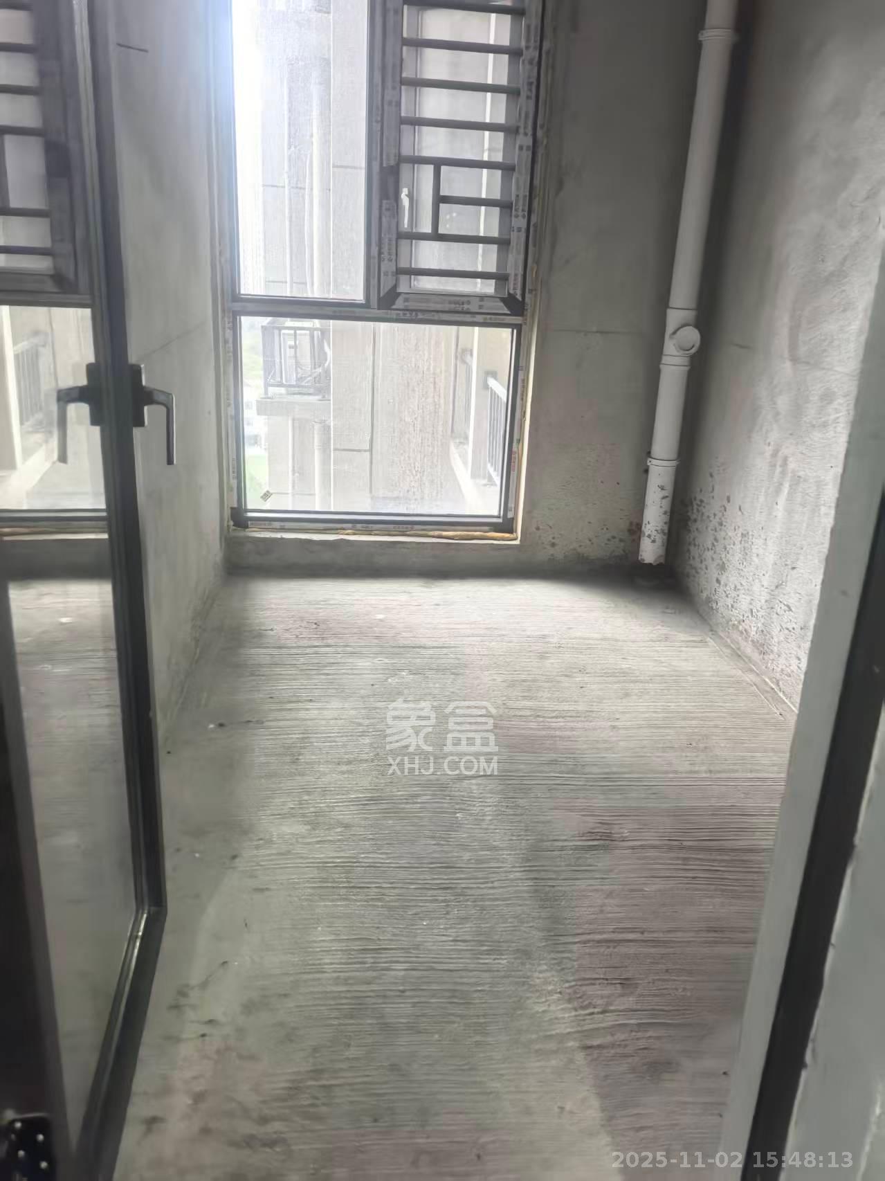 中国铁建梅溪青秀二期 3室2厅2卫 1600.0元/月 中国铁建梅溪青秀二期 3室2厅2卫 1600.0元/月室内图